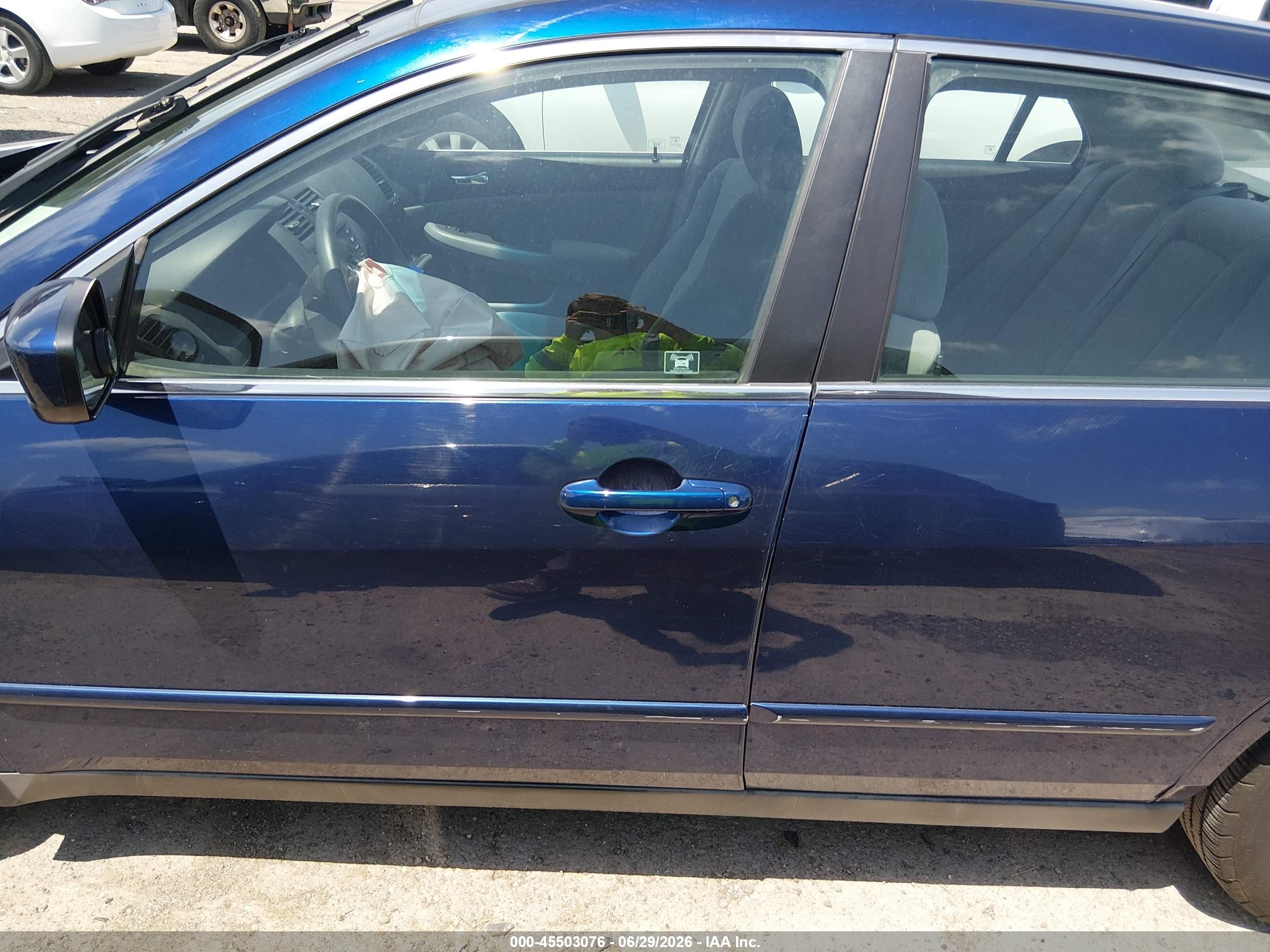2004 Honda Accord 3.0 Lx Blue vin: 1HGCM66354A010322