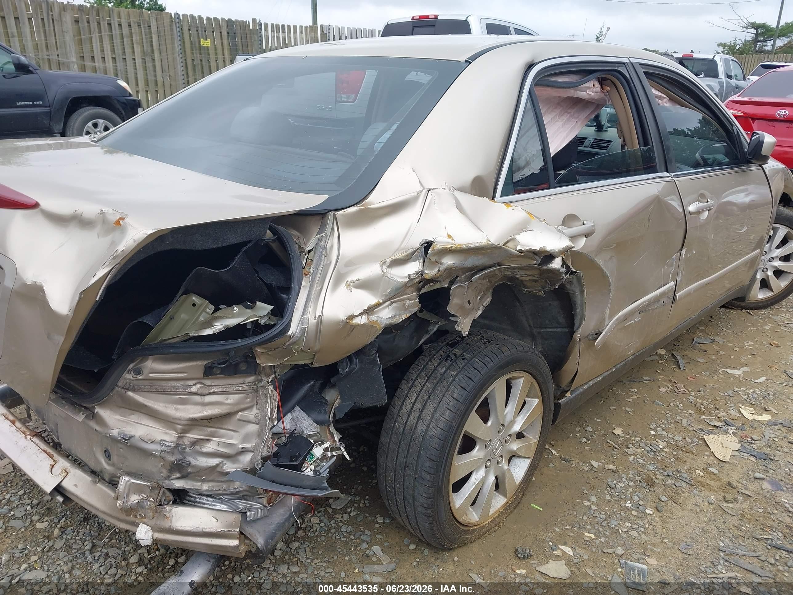 2006 Honda Accord 3.0 Lx Gold vin: 1HGCM66356A024787