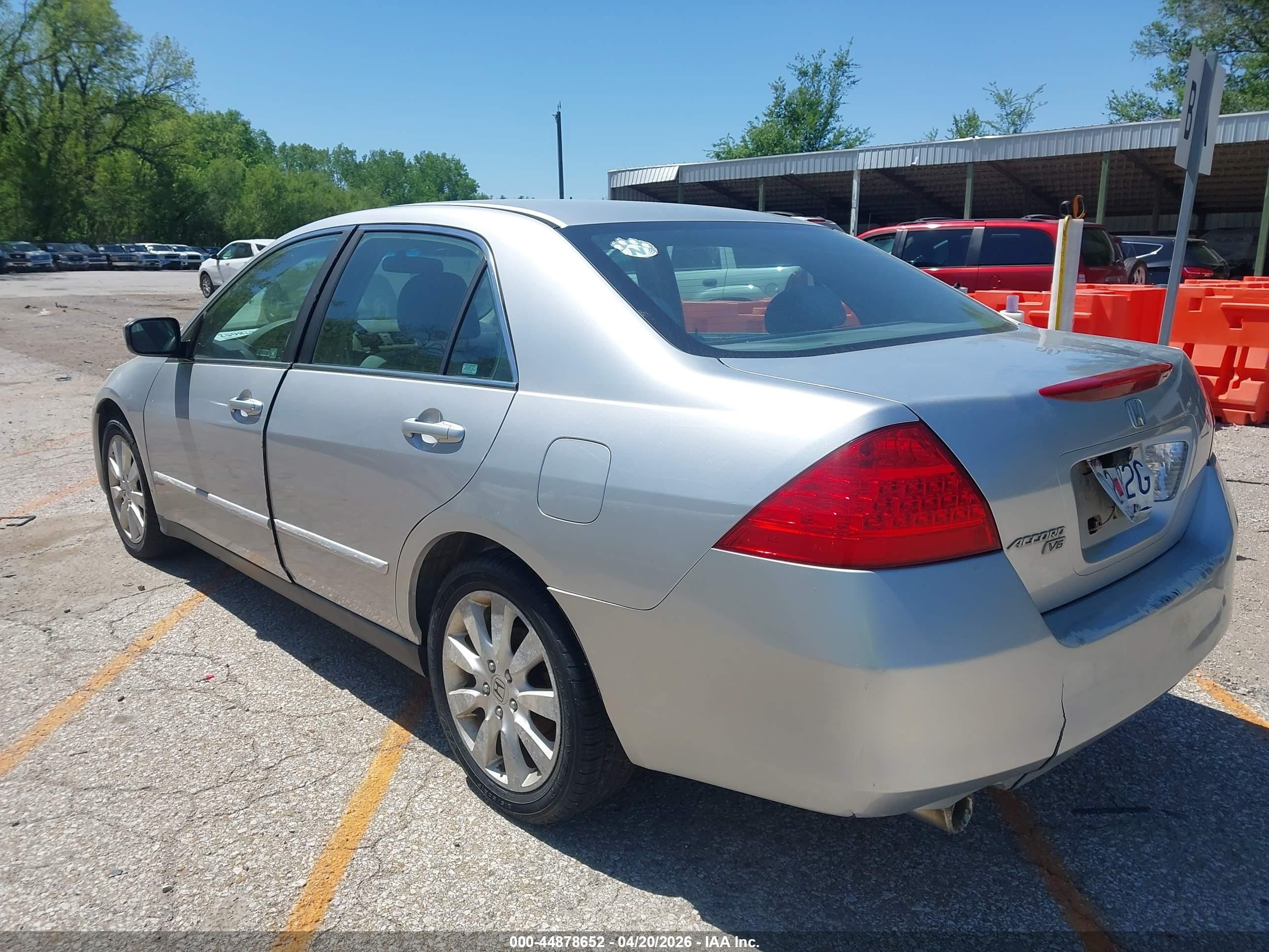 2007 Honda Accord 3.0 Lx Silver vin: 1HGCM663X7A014953