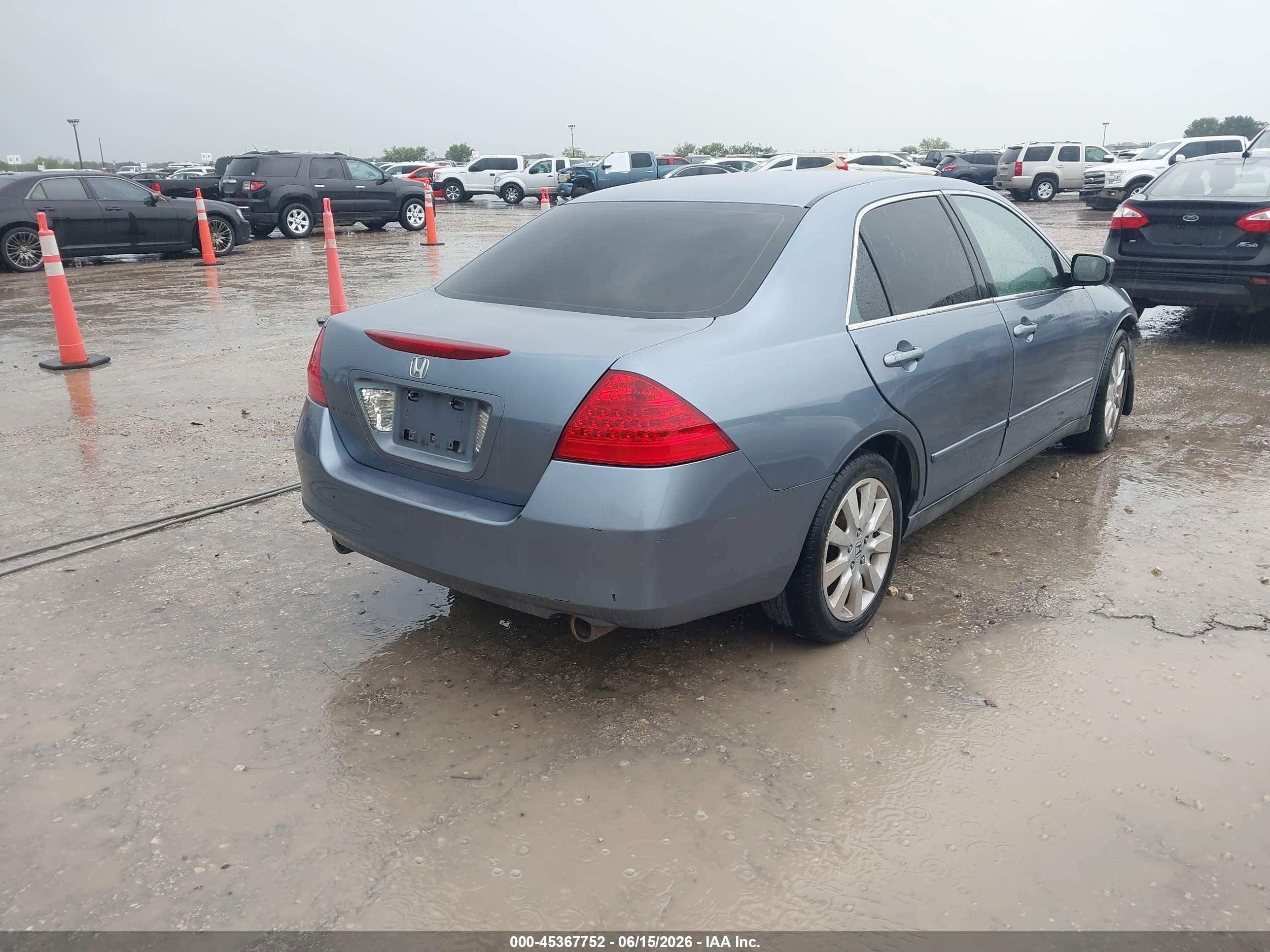2007 Honda Accord 3.0 Se Light Blue vin: 1HGCM66437A039900