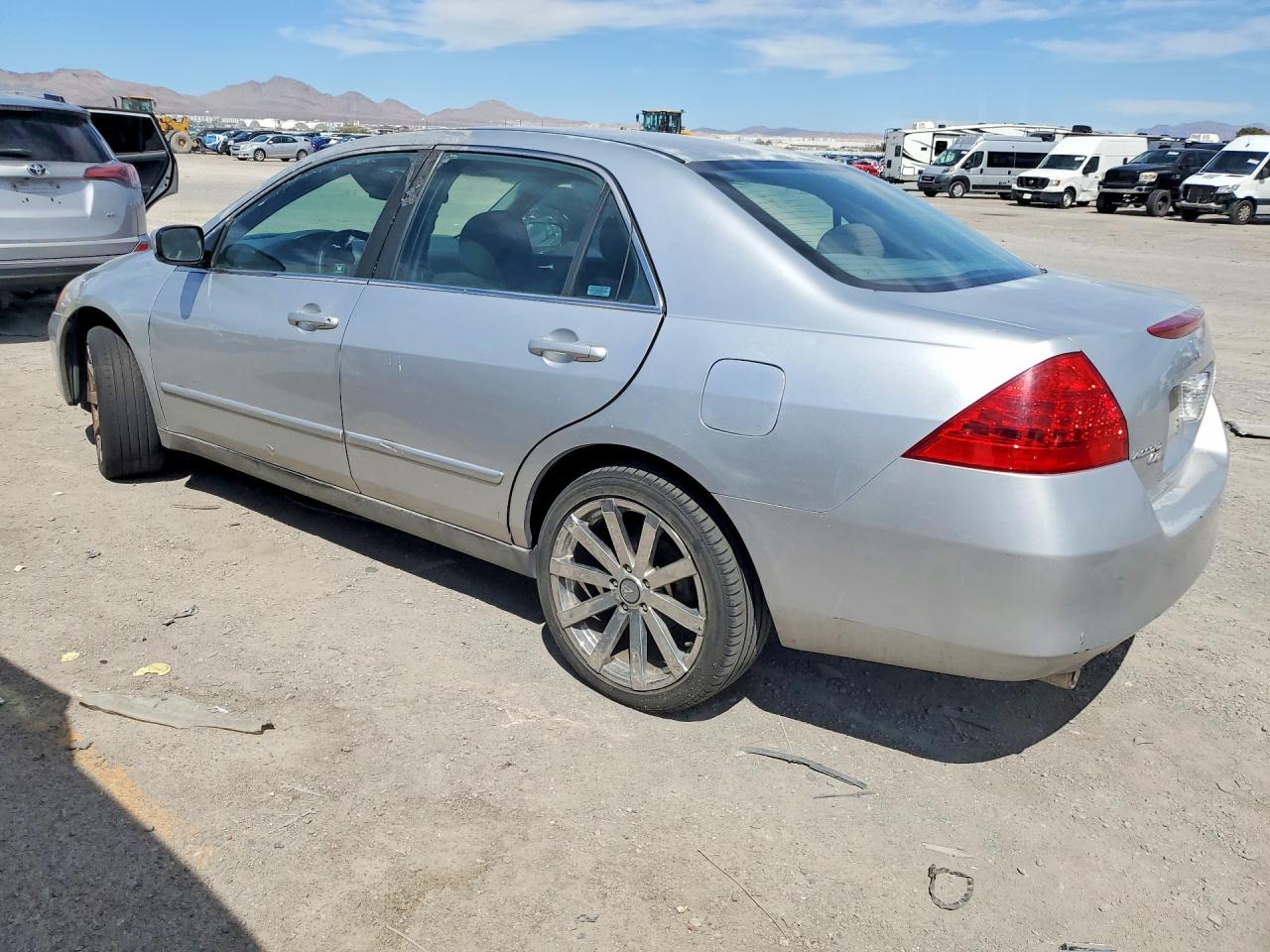 2007 Honda Accord Se Silver vin: 1HGCM66457A044290