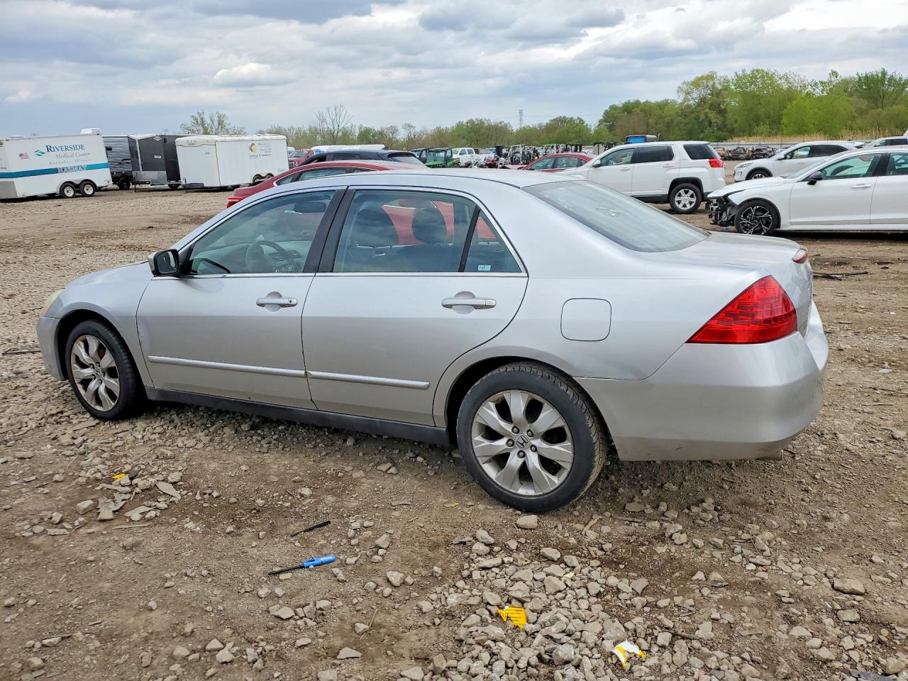 2007 Honda Accord Se Silver vin: 1HGCM66457A059355