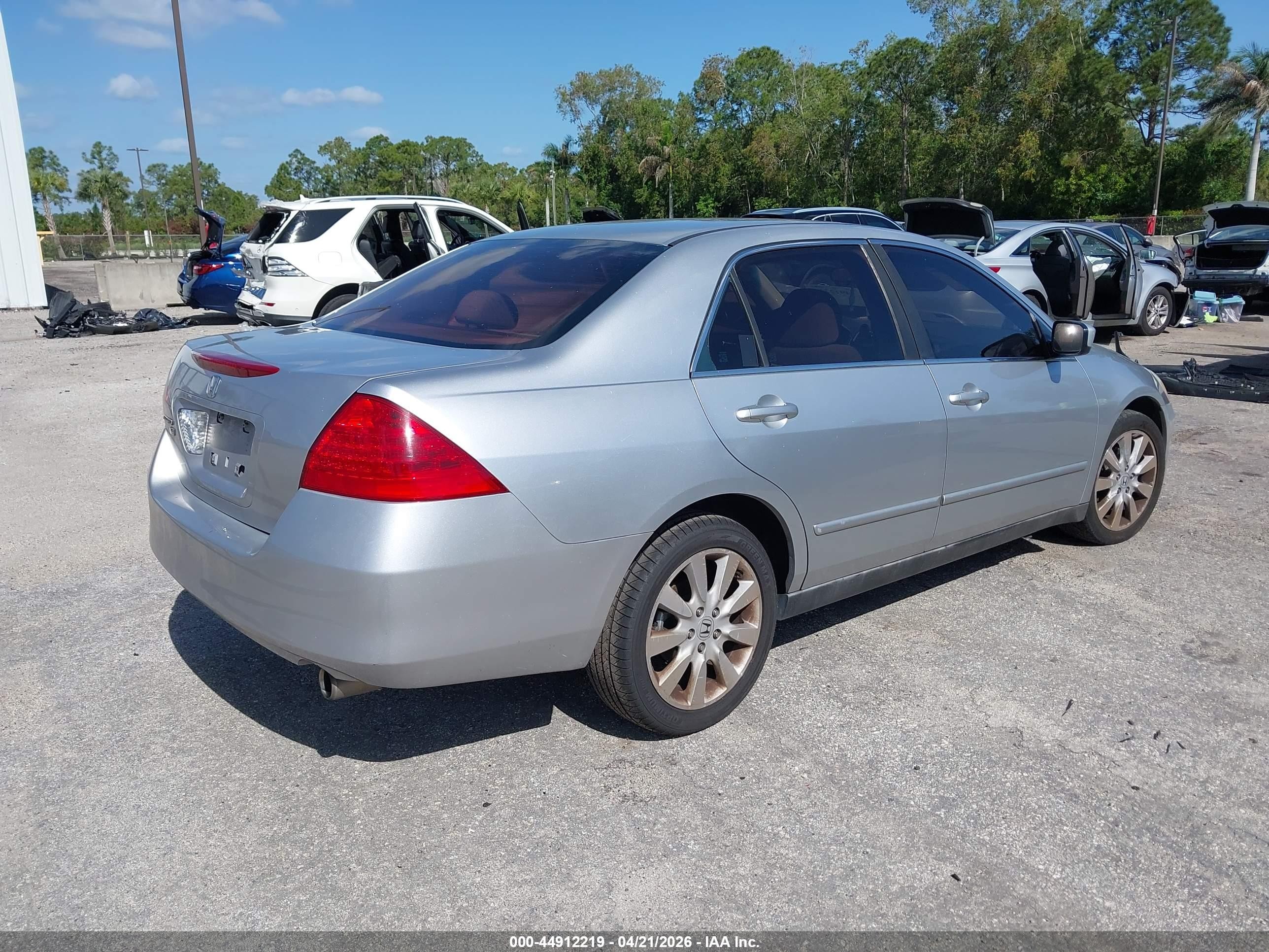 2007 Honda Accord 3.0 Se Silver vin: 1HGCM66457A060098
