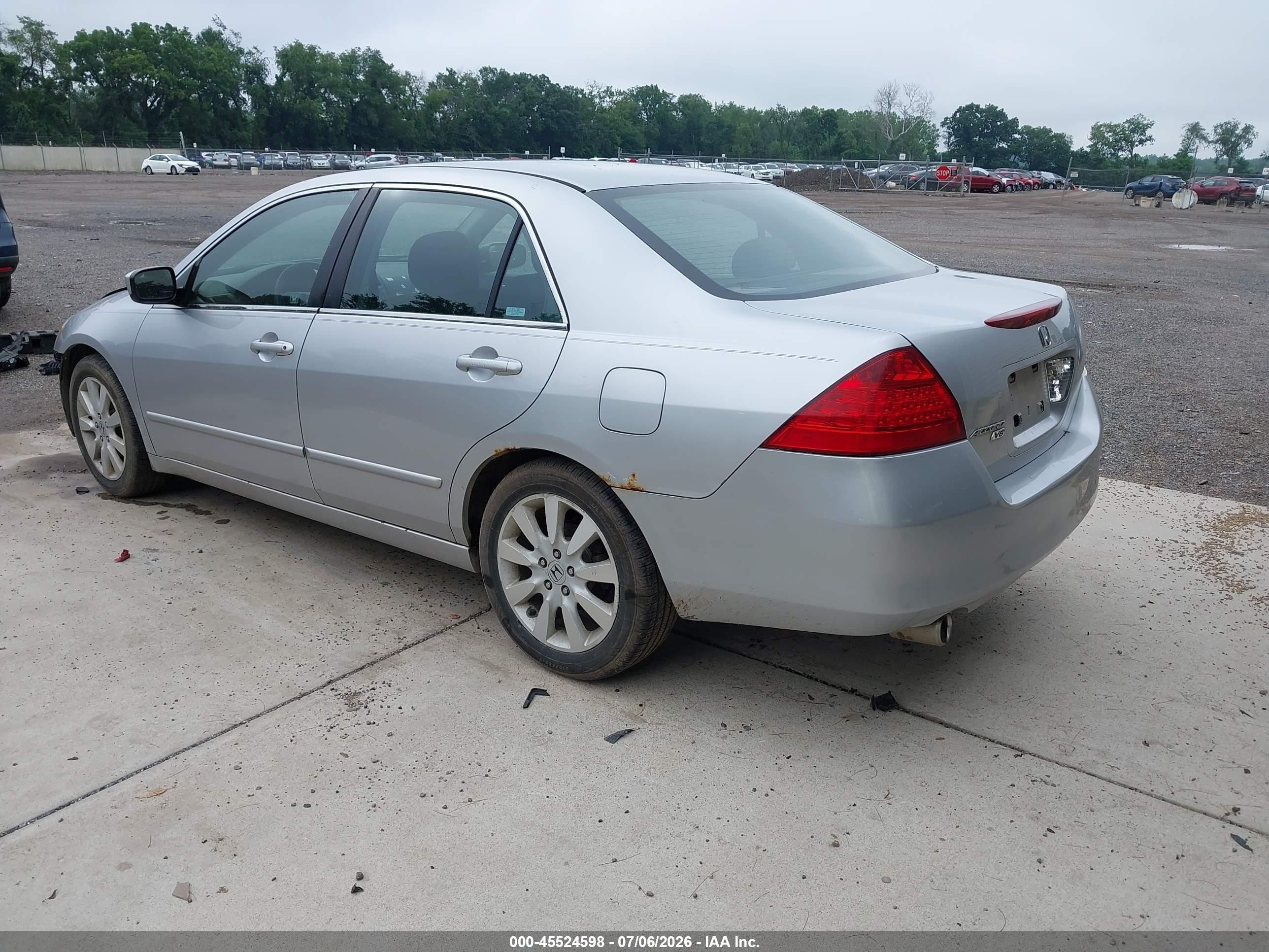 2007 Honda Accord 3.0 Se Silver vin: 1HGCM66467A102469