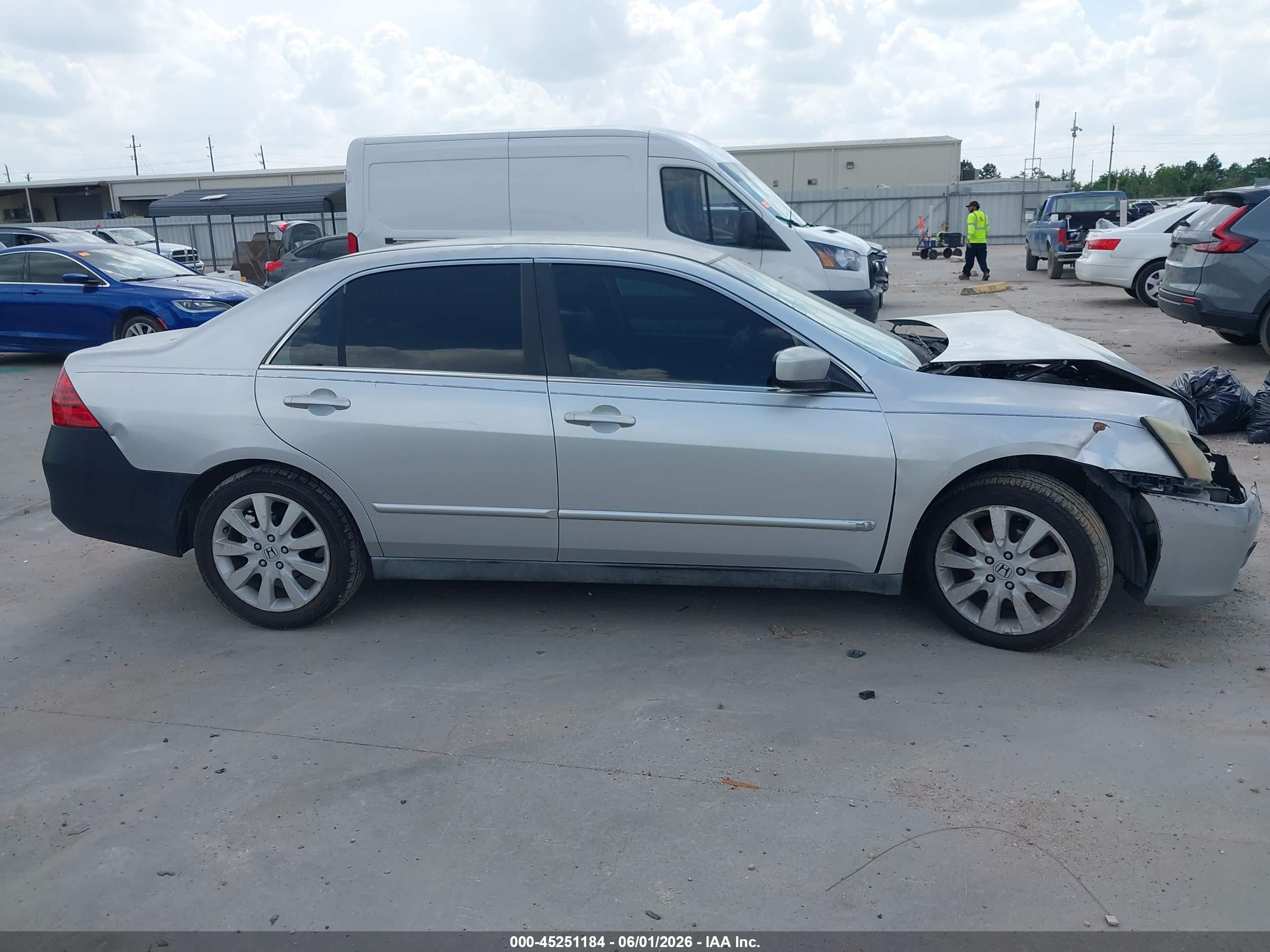 2007 Honda Accord 3.0 Se Silver vin: 1HGCM66477A056733