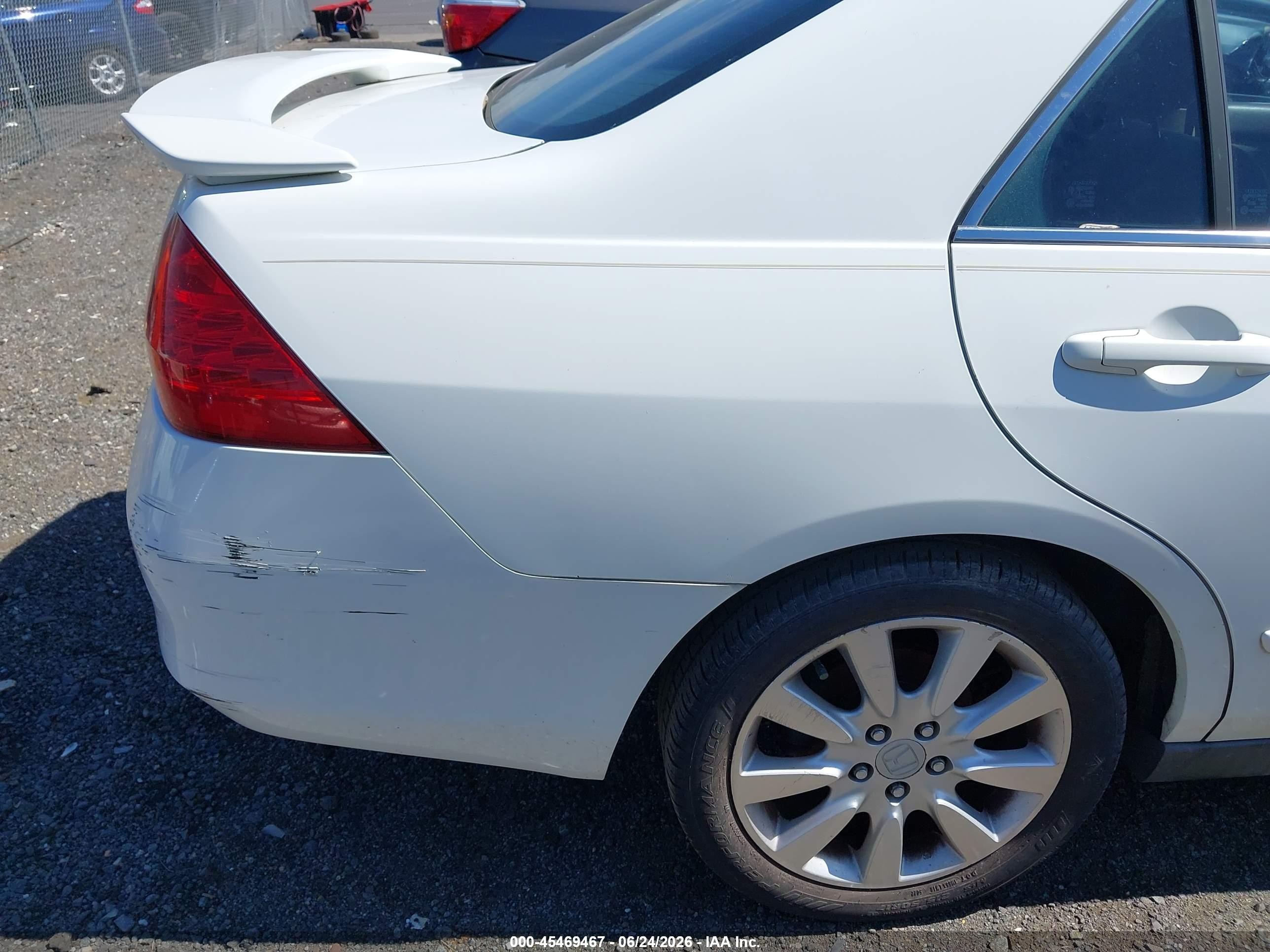 2007 Honda Accord 3.0 Se White vin: 1HGCM66497A027959