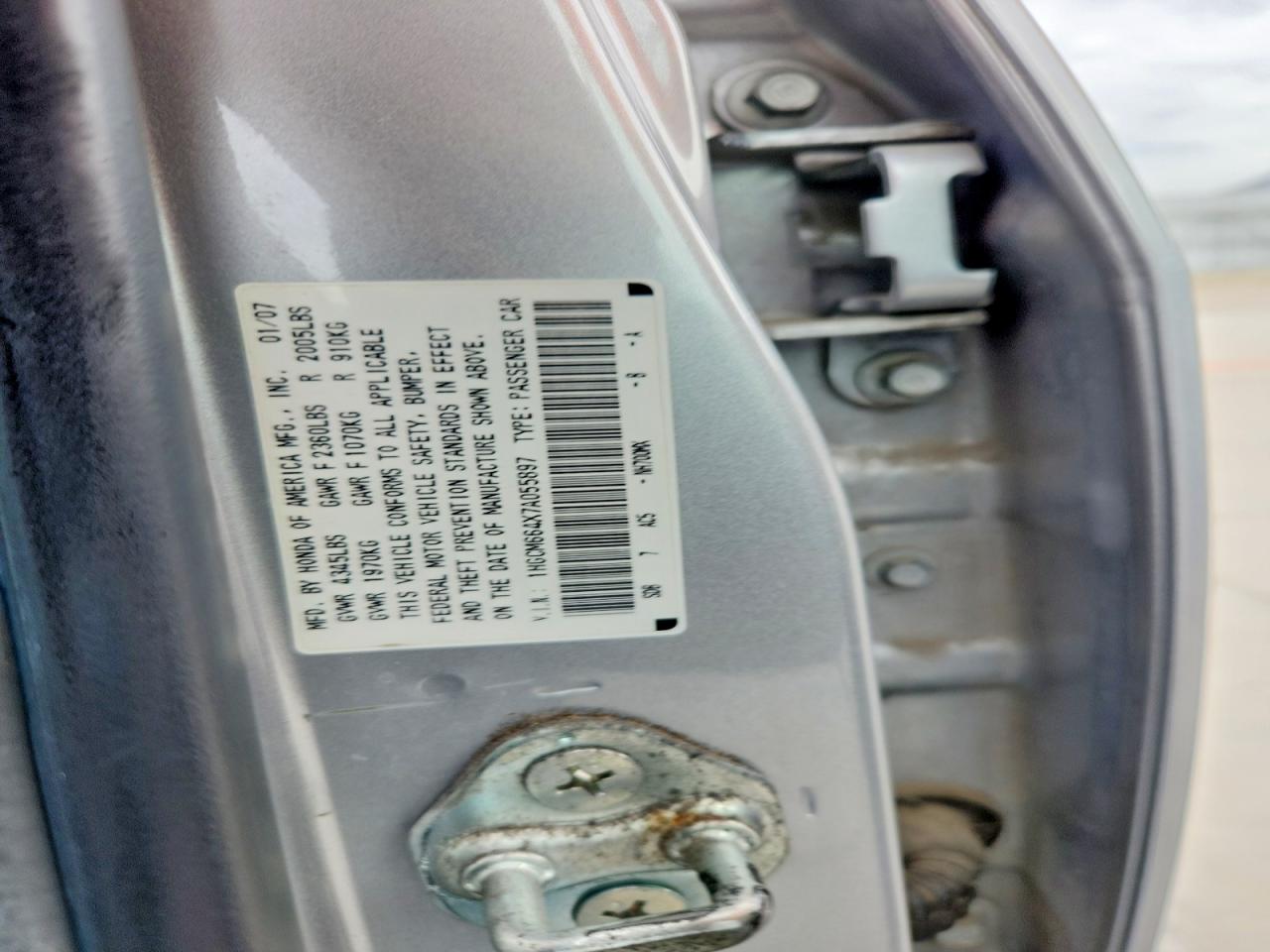 2007 Honda Accord Silver vin: 1HGCM664X7A055897