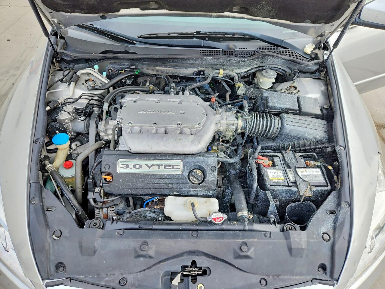 2007 Honda Accord Silver vin: 1HGCM664X7A055897