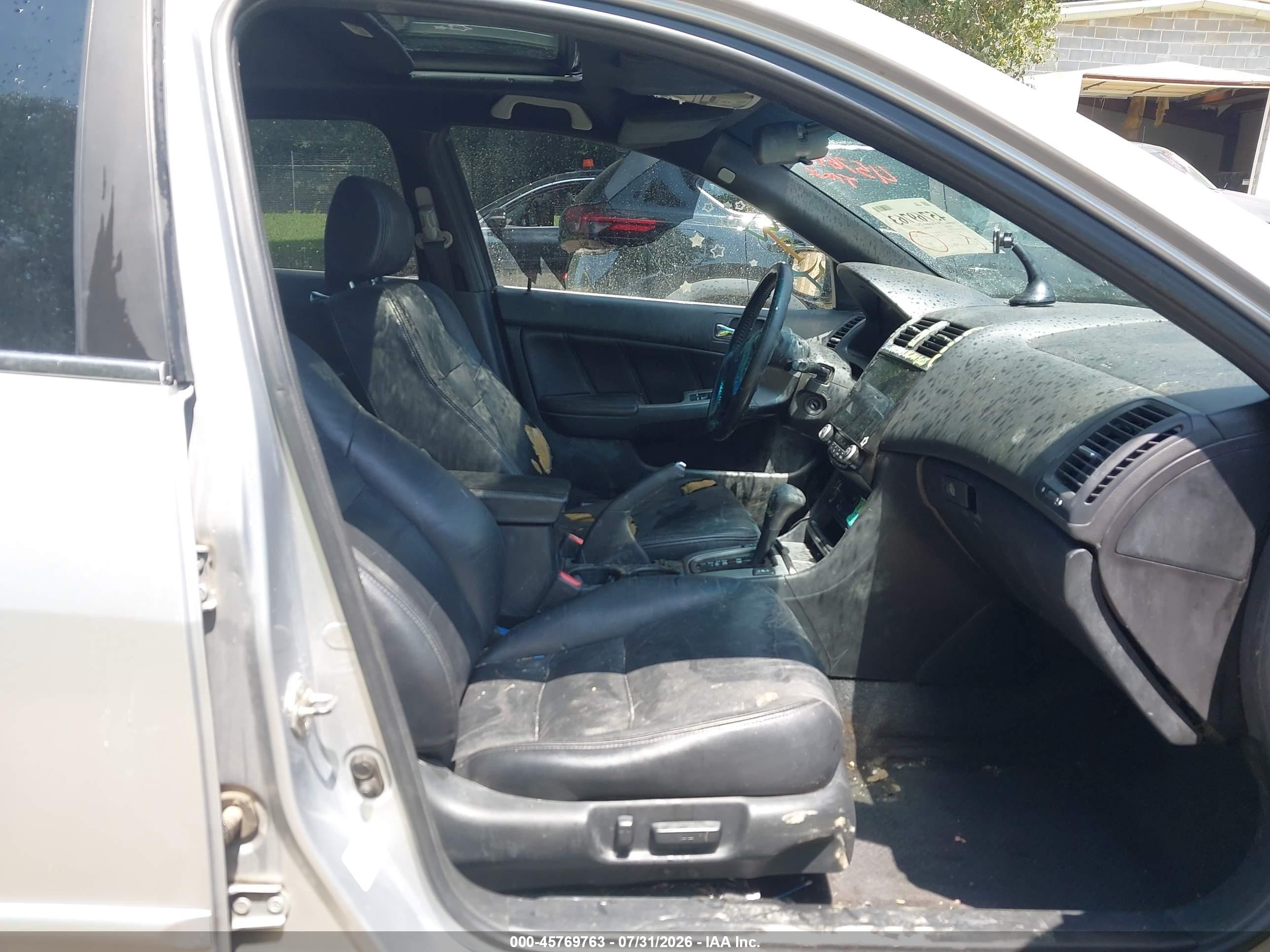 2003 Honda Accord 3.0 Ex Silver vin: 1HGCM66503A035600