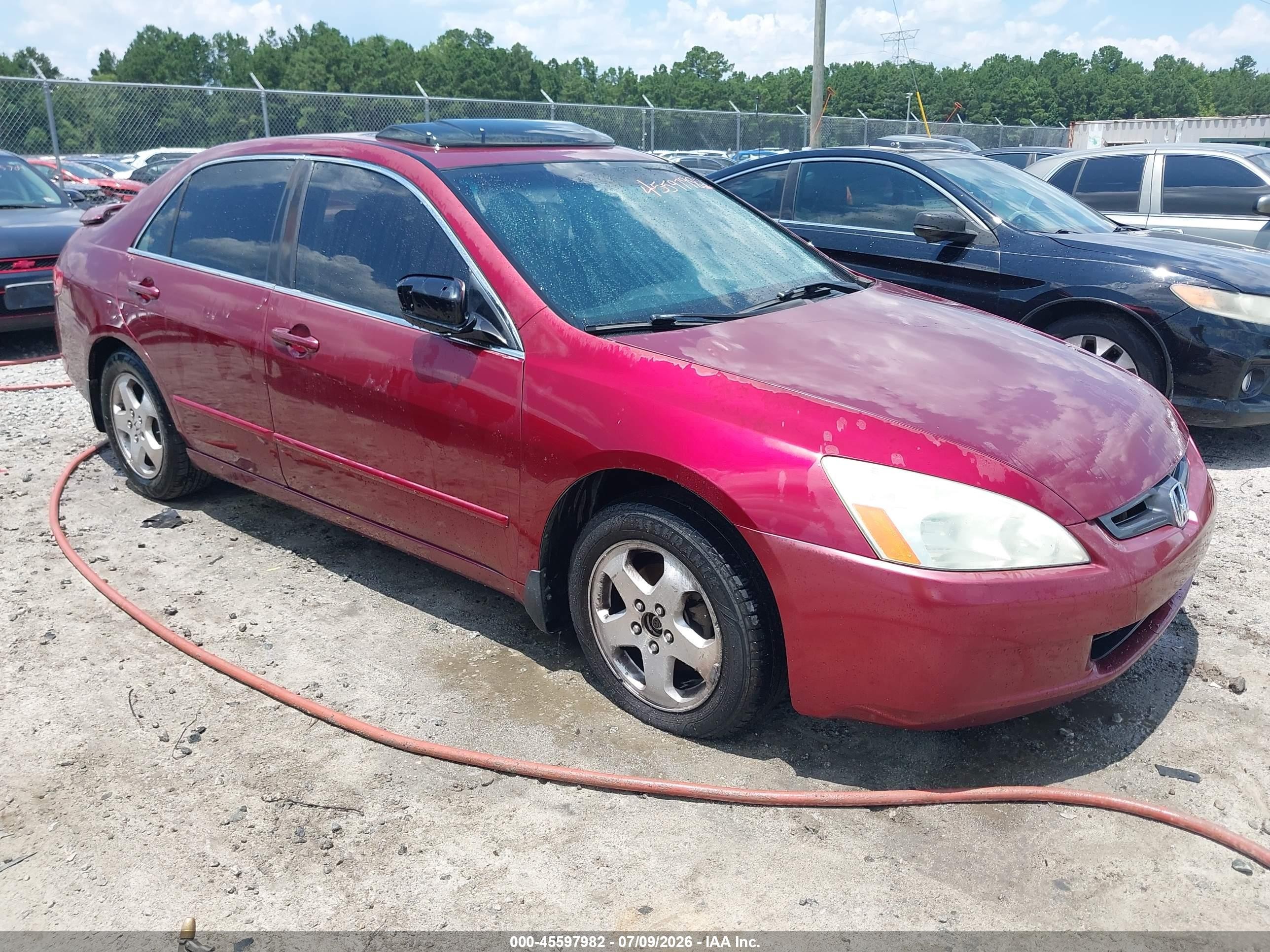2004 Honda Accord 3.0 Ex Red vin: 1HGCM66504A001996