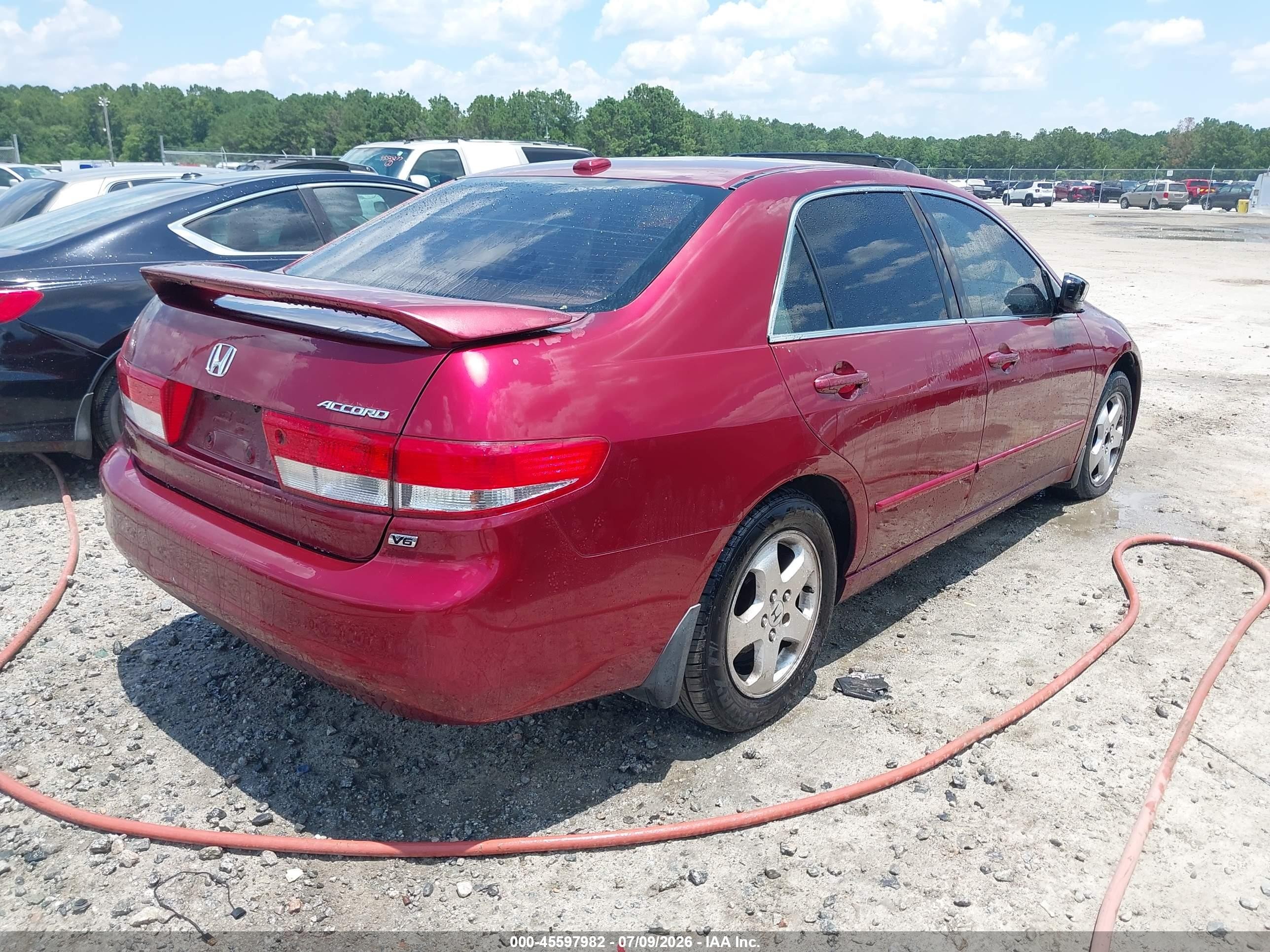 2004 Honda Accord 3.0 Ex Red vin: 1HGCM66504A001996