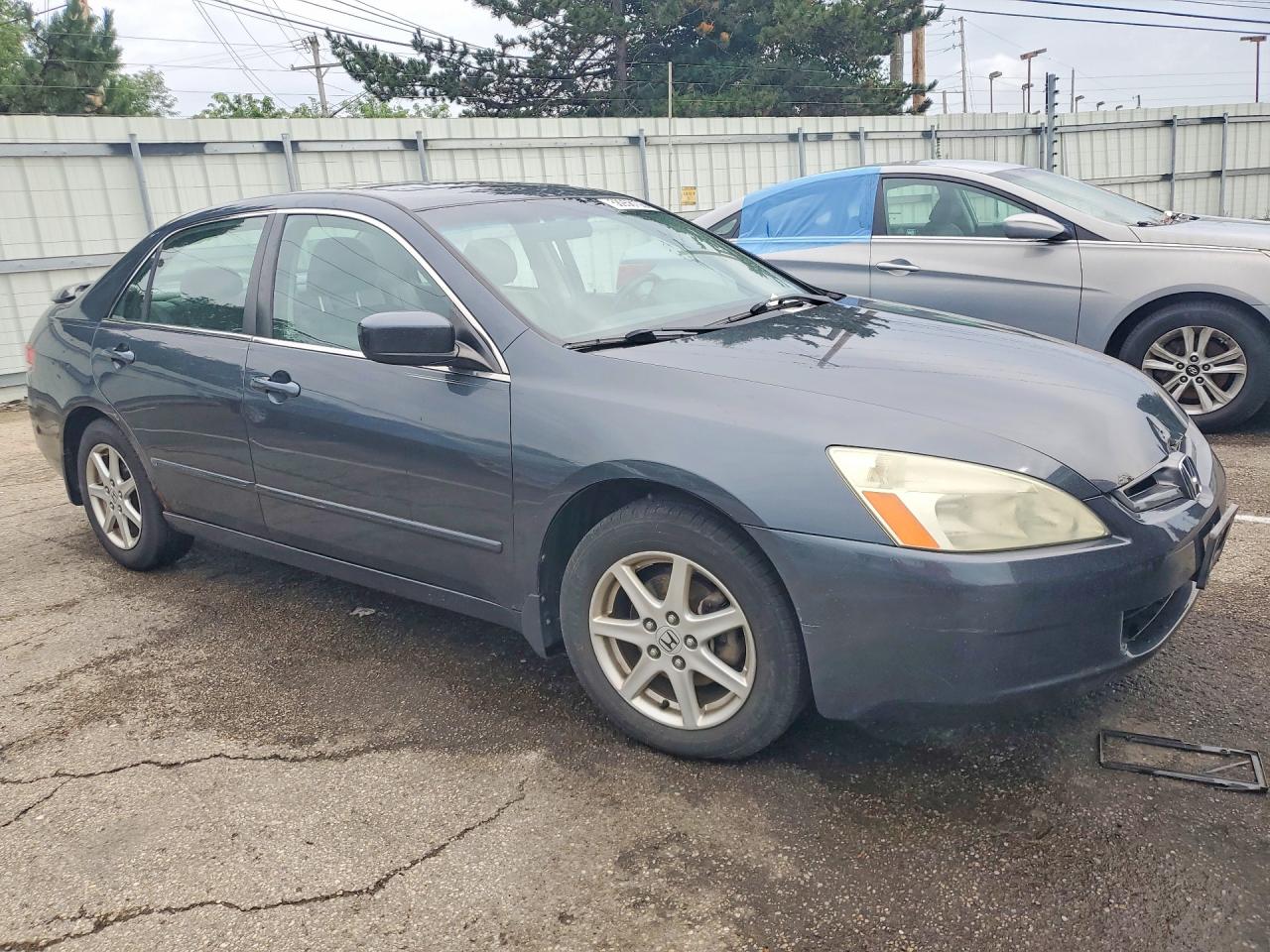 2004 Honda Accord Ex Blue vin: 1HGCM66504A009421