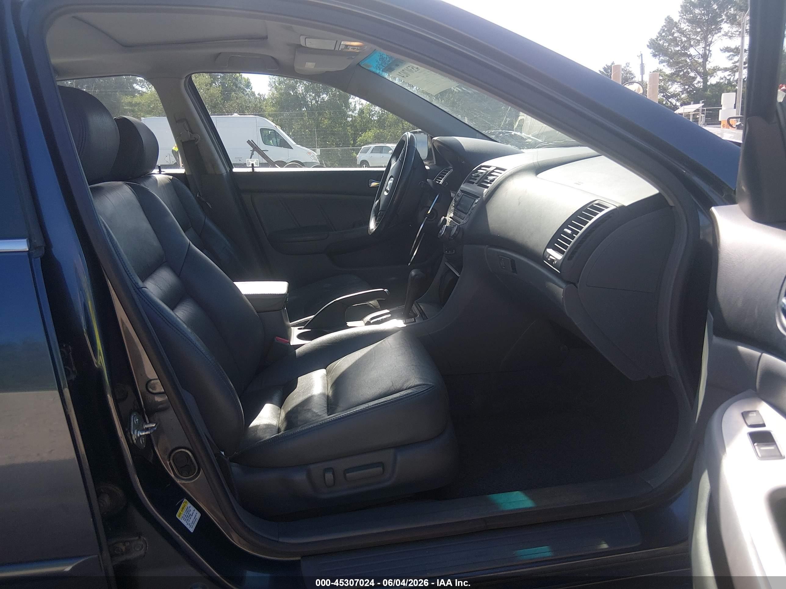 2004 Honda Accord 3.0 Ex Gray vin: 1HGCM66504A038353