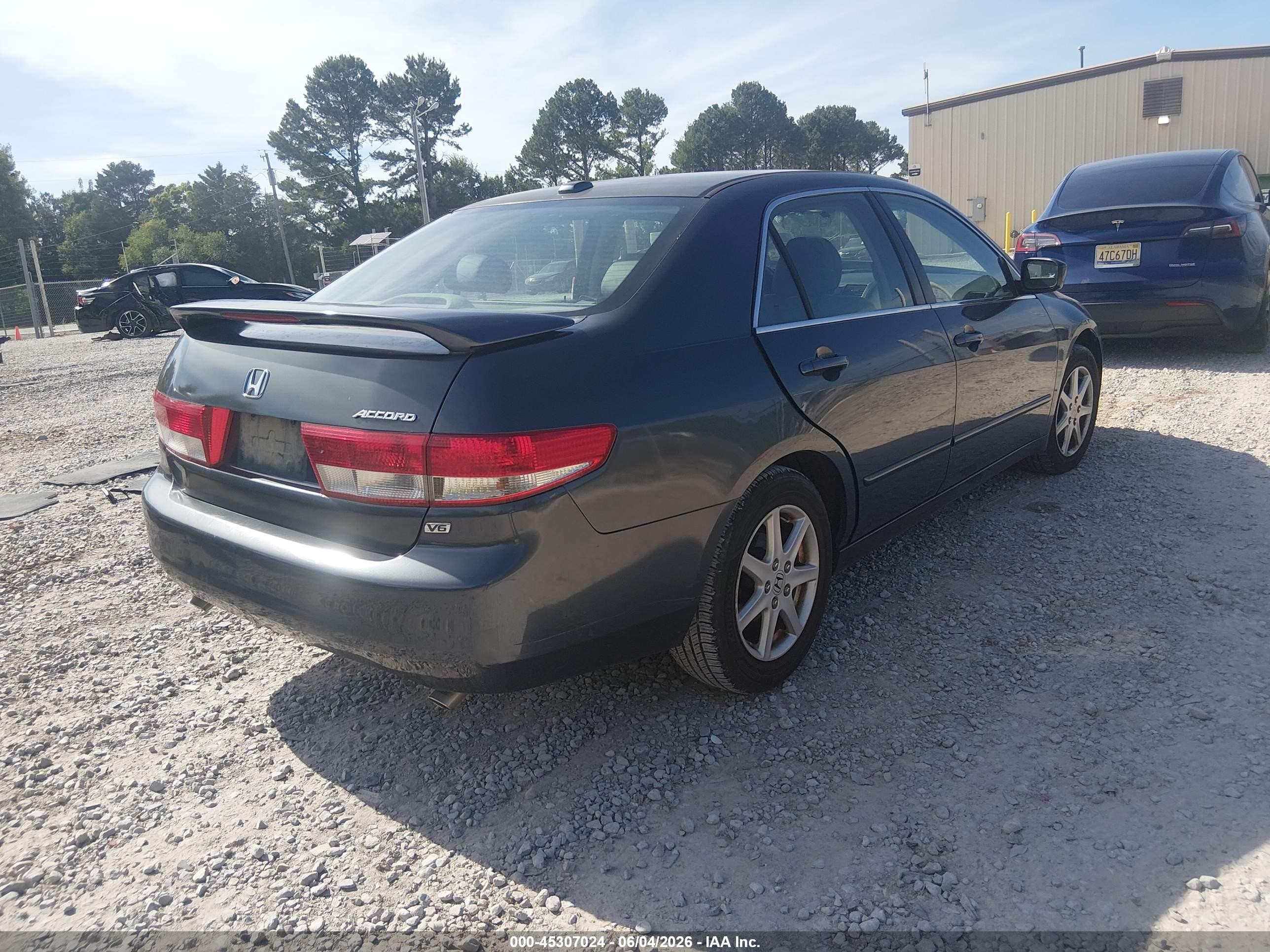 2004 Honda Accord 3.0 Ex Gray vin: 1HGCM66504A038353