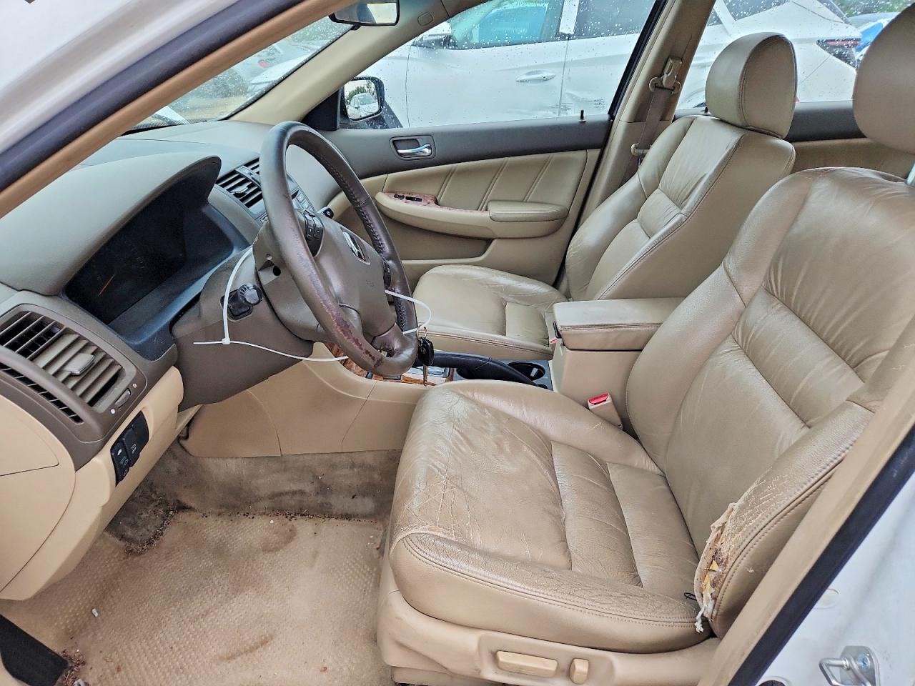 2004 Honda Accord Ex White vin: 1HGCM66504A041933