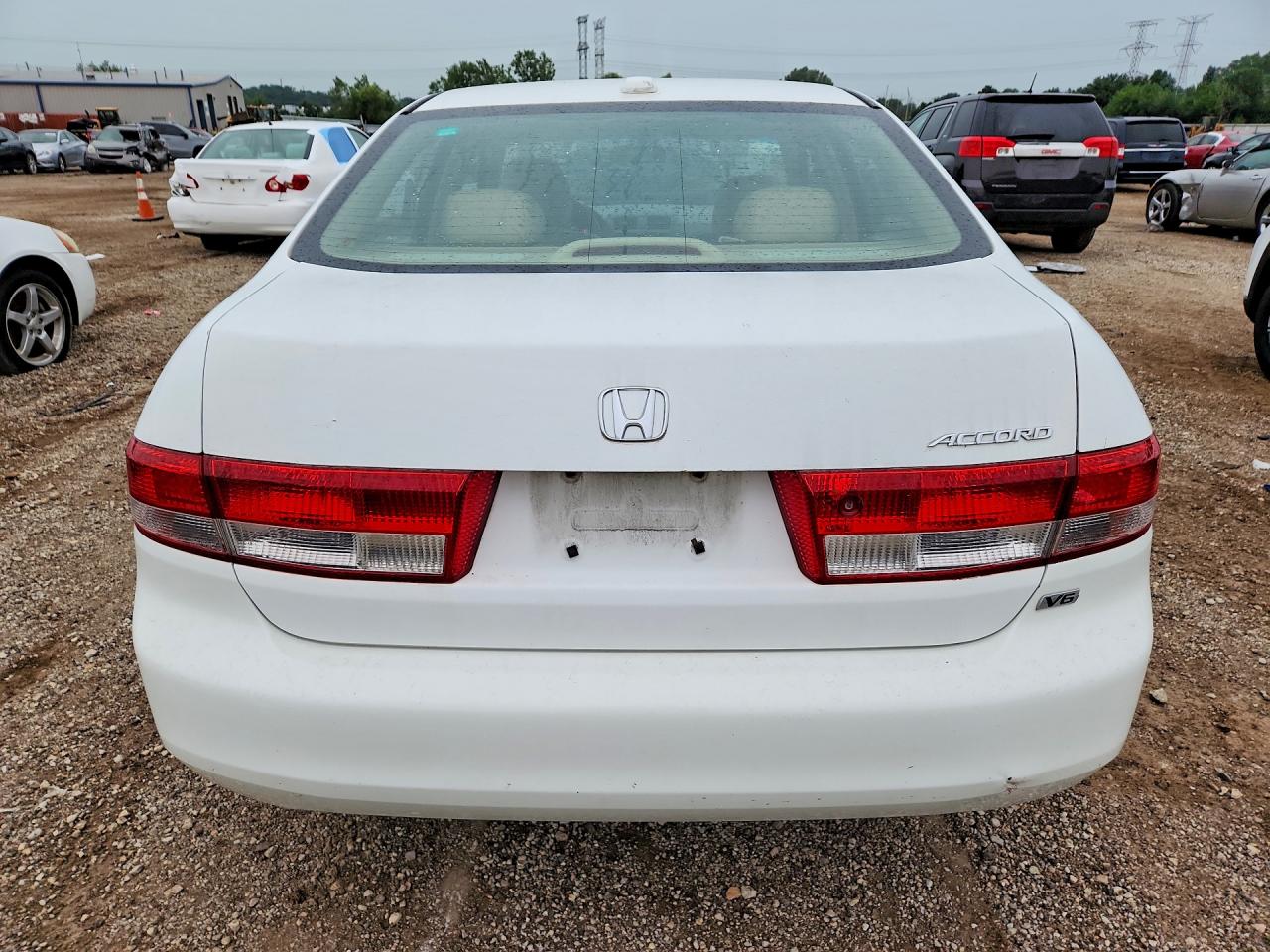 2004 Honda Accord Ex White vin: 1HGCM66504A041933