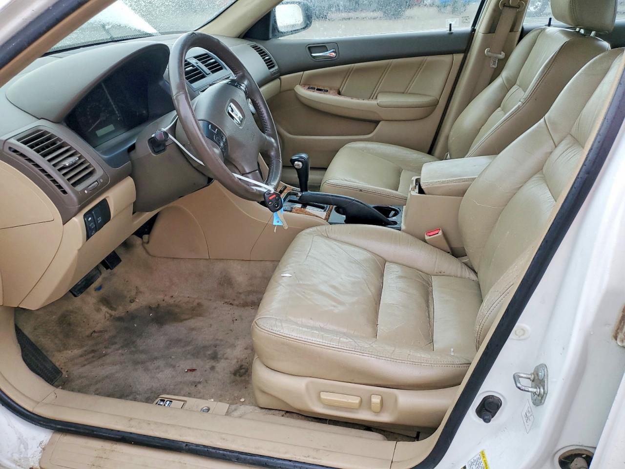 2004 Honda Accord Ex Белый vin: 1HGCM66504A044878