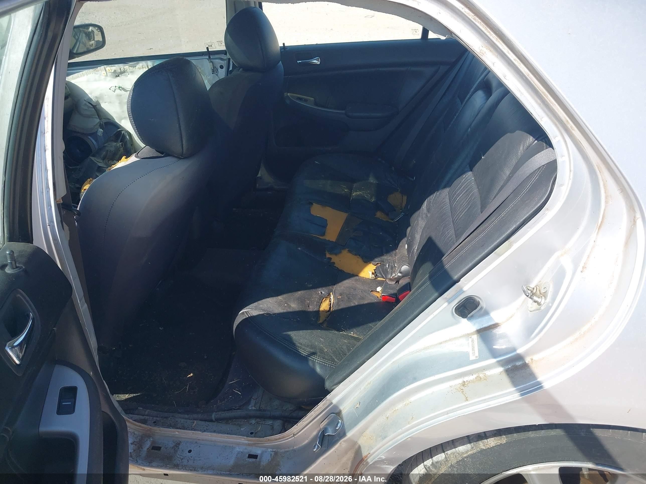 2005 Honda Accord 3.0 Ex Серебряный vin: 1HGCM66505A077879