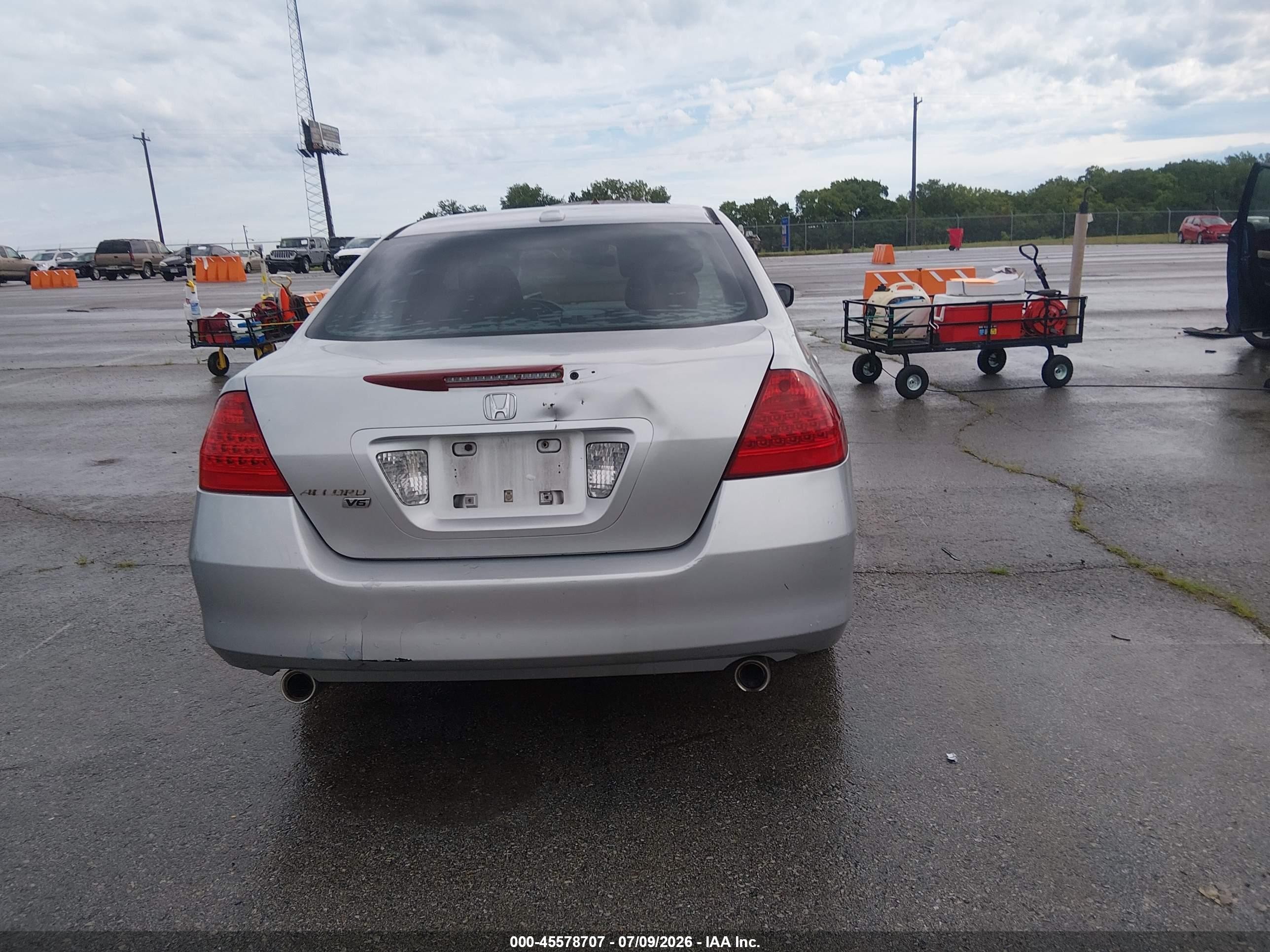 2006 Honda Accord 3.0 Ex Silver vin: 1HGCM66506A008417