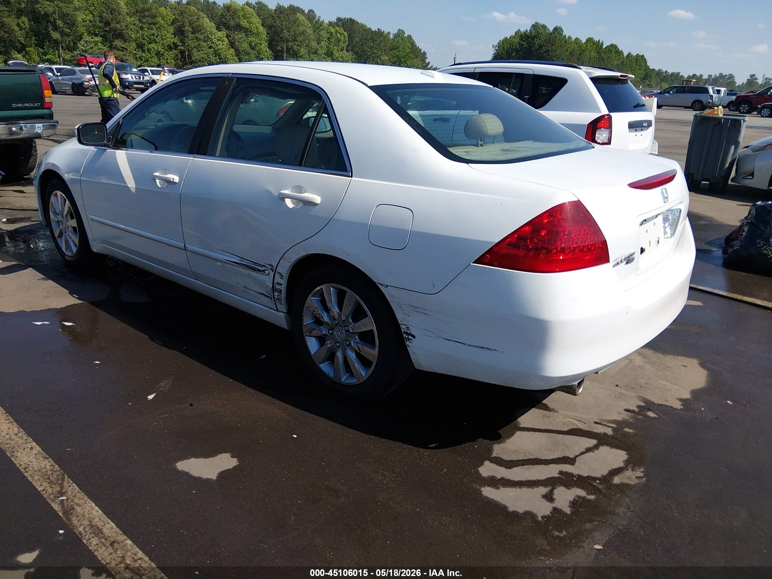 2006 Honda Accord 3.0 Ex White vin: 1HGCM66506A056662