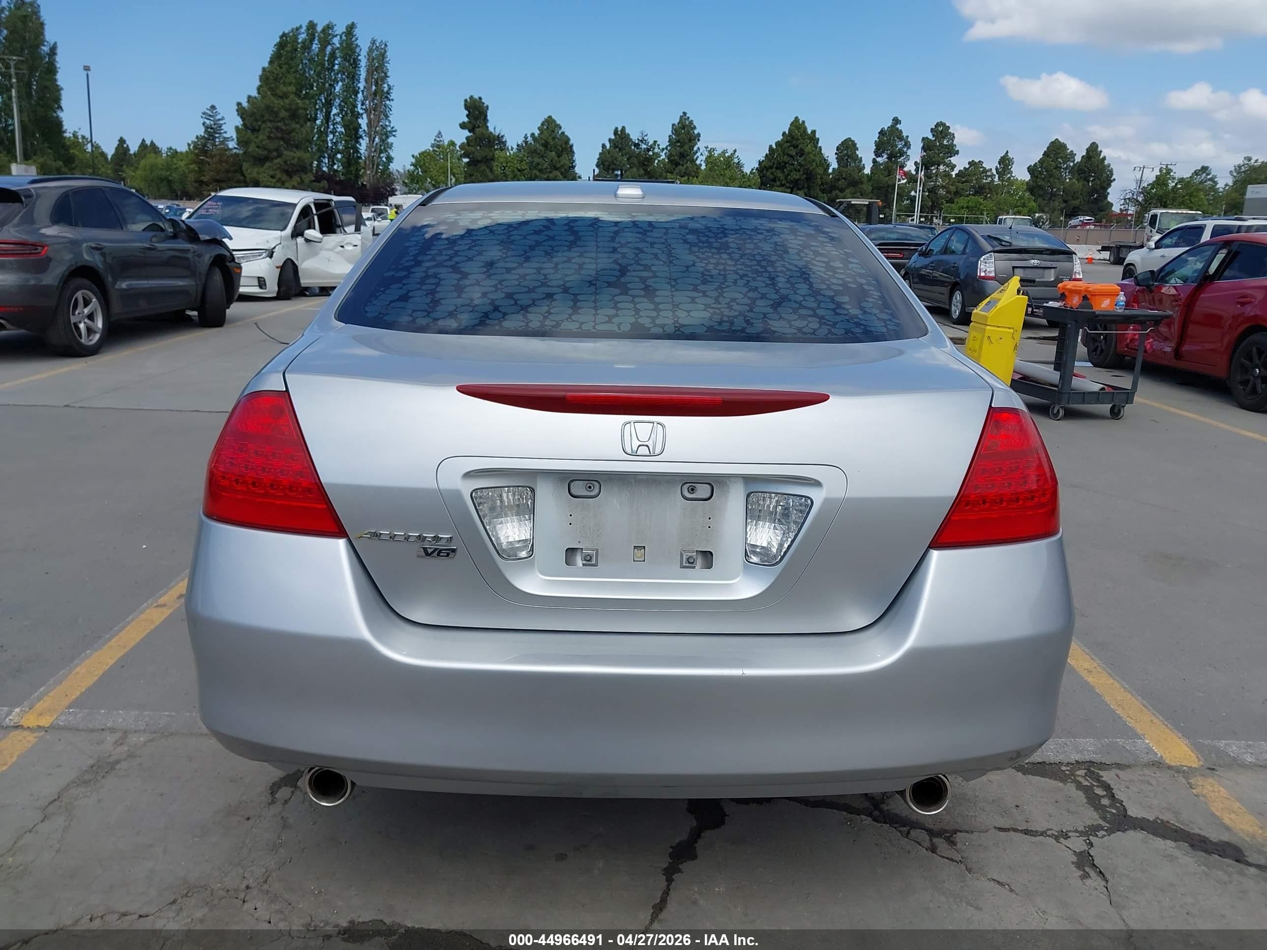 2007 Honda Accord 3.0 Ex Silver vin: 1HGCM66507A074080