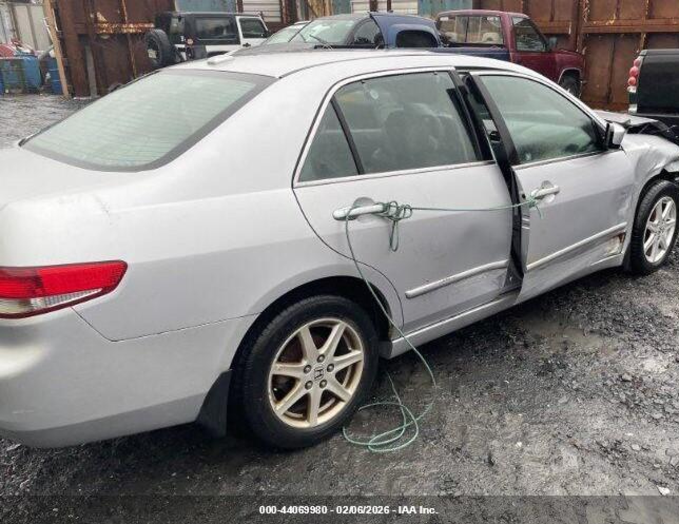 2004 Honda Accord 3.0 Ex Silver vin: 1HGCM66514A021674