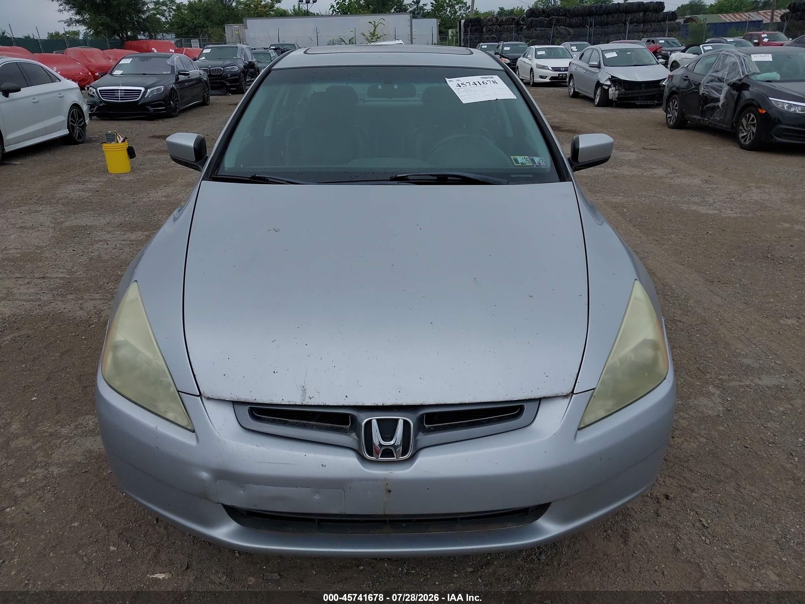 2004 Honda Accord 3.0 Ex Silver vin: 1HGCM66514A043013
