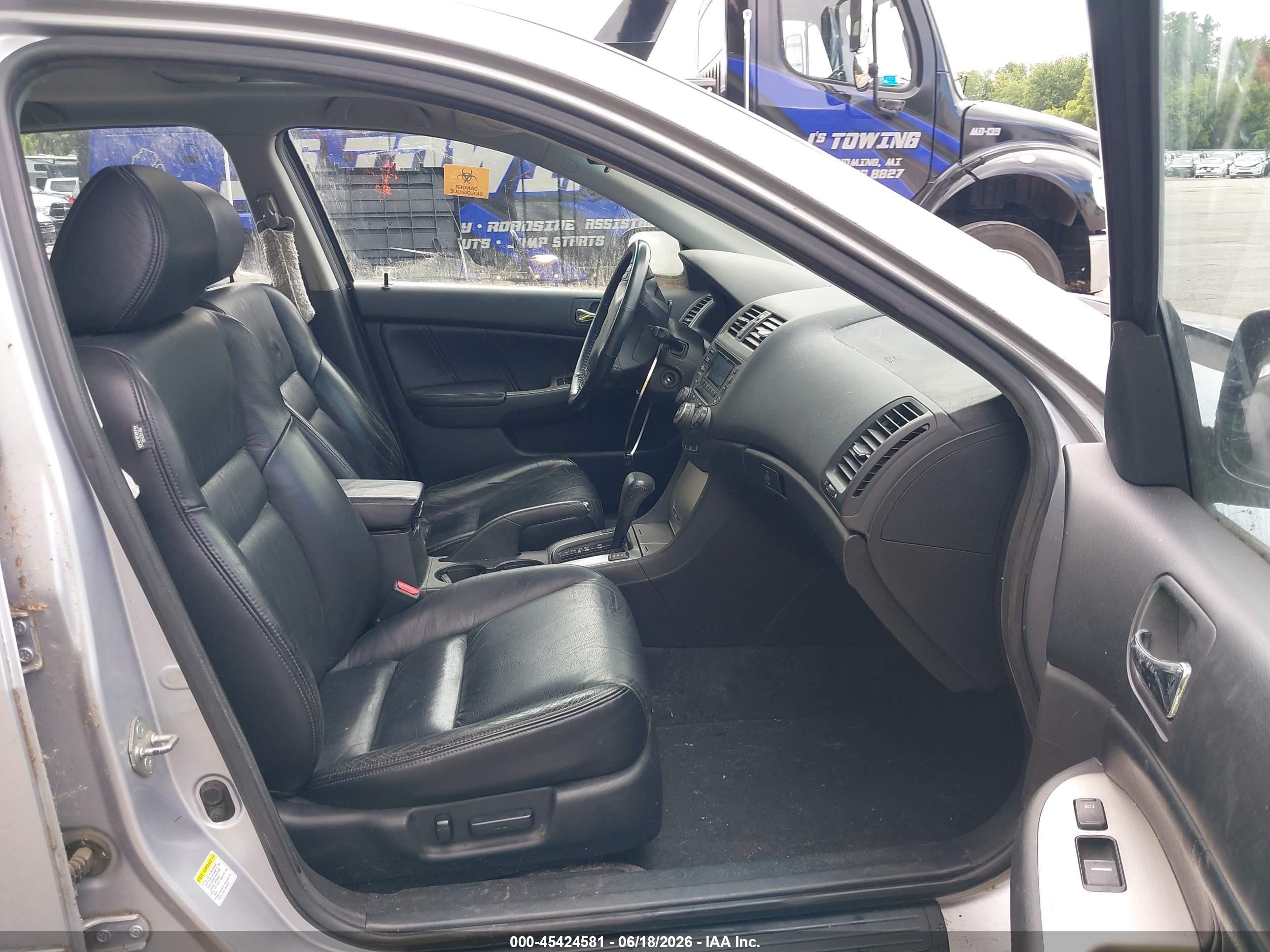 2005 Honda Accord 3.0 Ex Silver vin: 1HGCM66515A011406