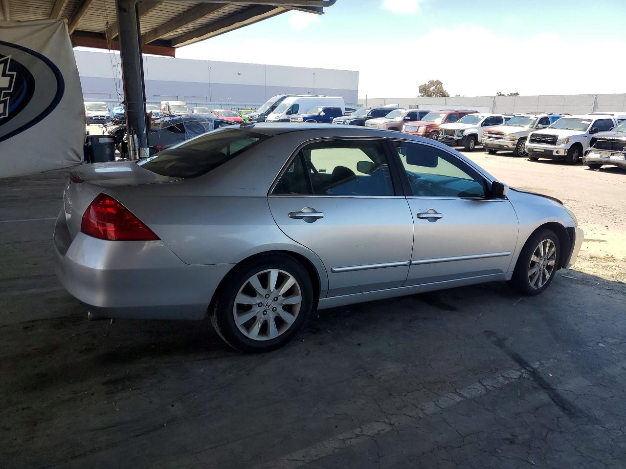 2006 Honda Accord Ex Silver vin: 1HGCM66516A041331