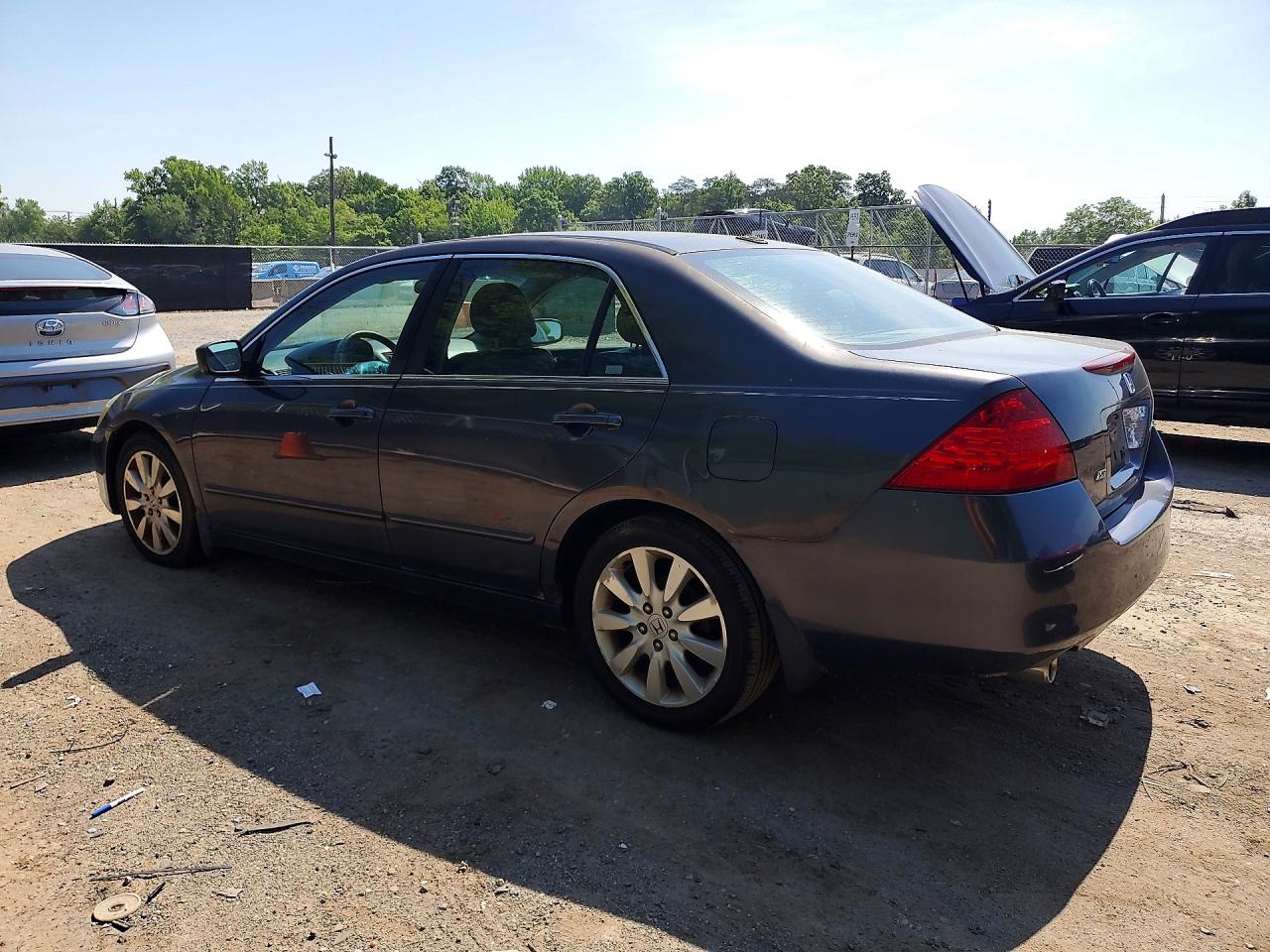 2007 Honda Accord Ex Charcoal vin: 1HGCM66517A020142