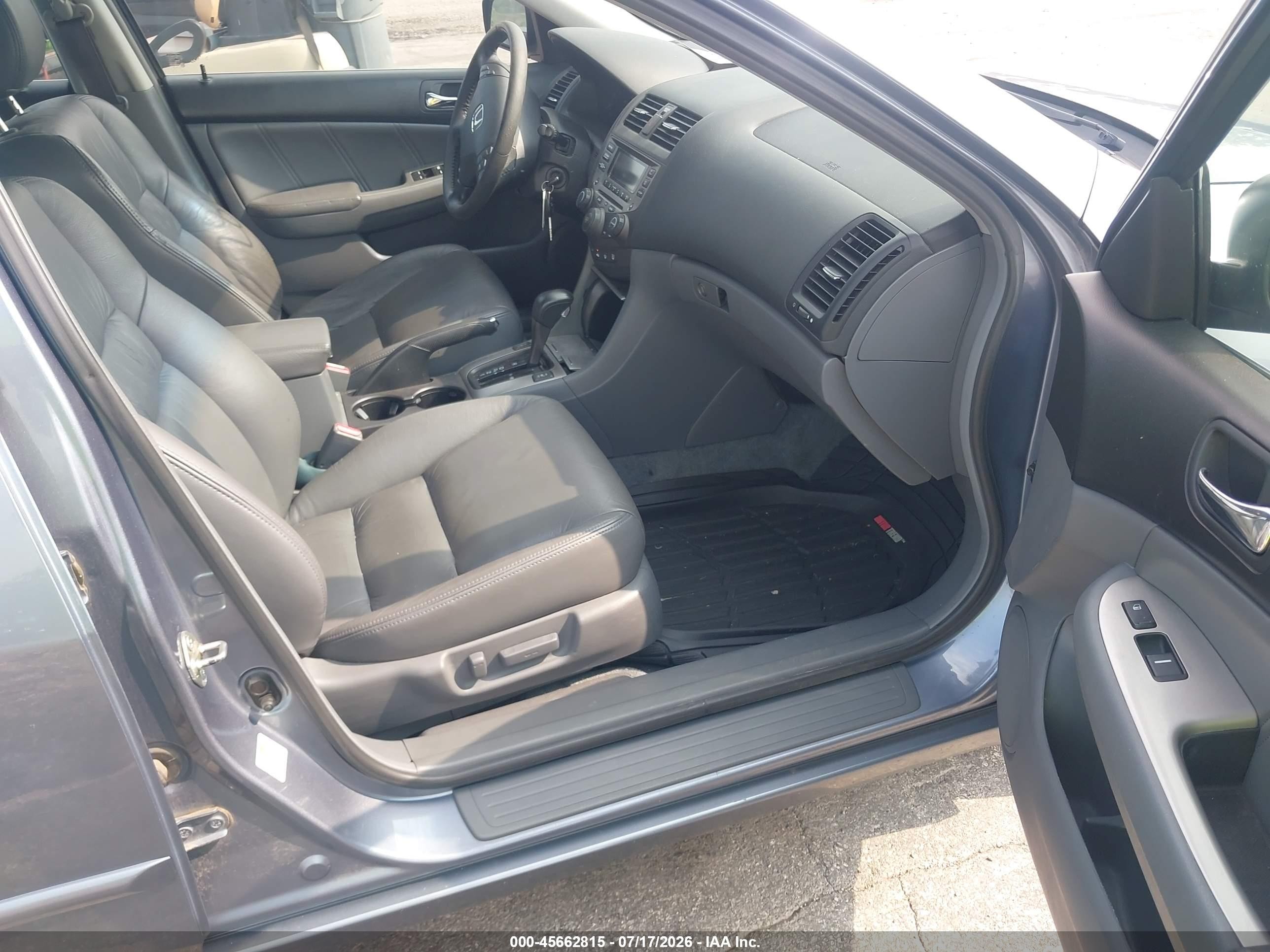 2007 Honda Accord 3.0 Ex Light Blue vin: 1HGCM66517A048264