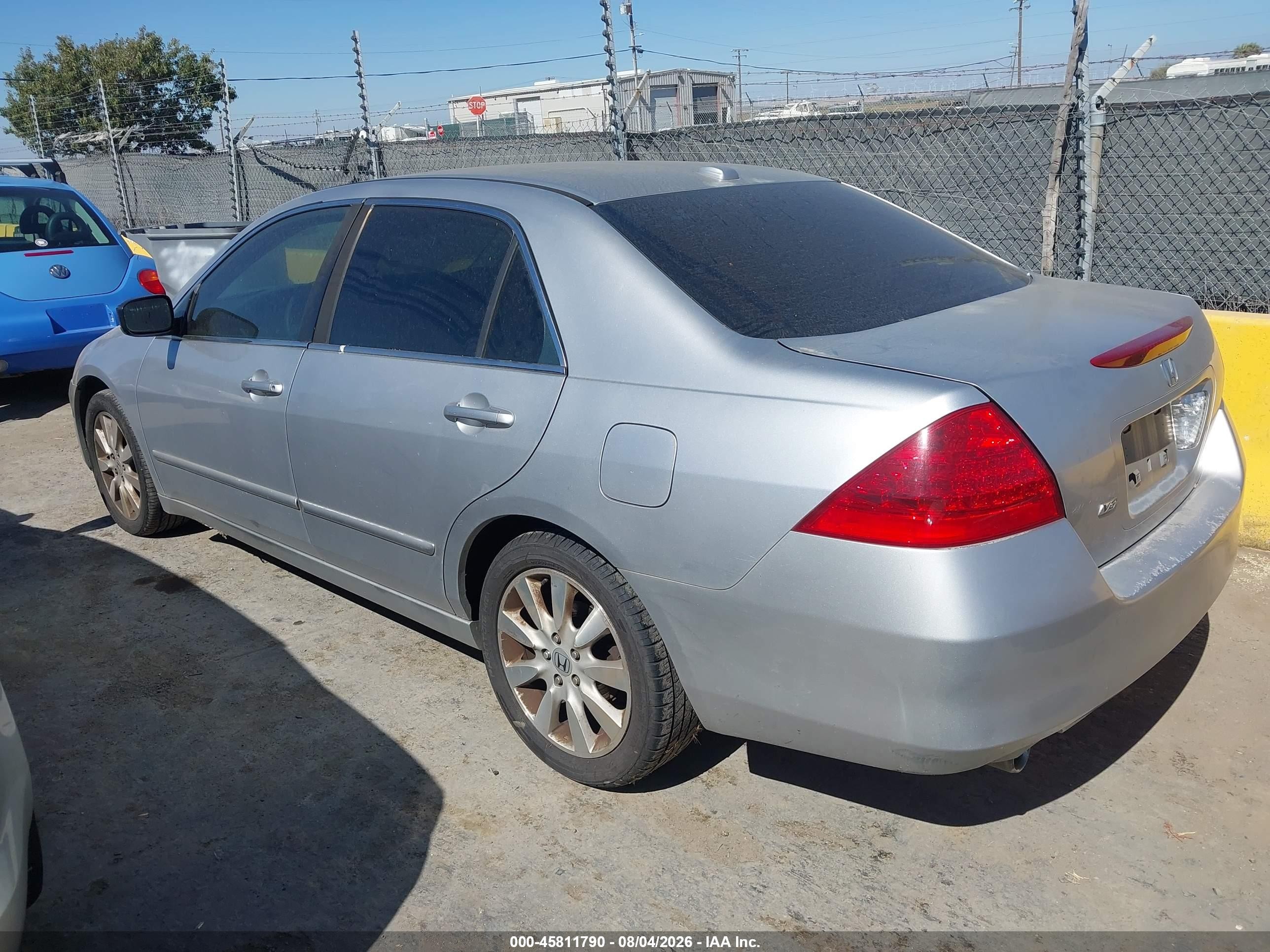 2007 Honda Accord 3.0 Ex Silver vin: 1HGCM66517A057224