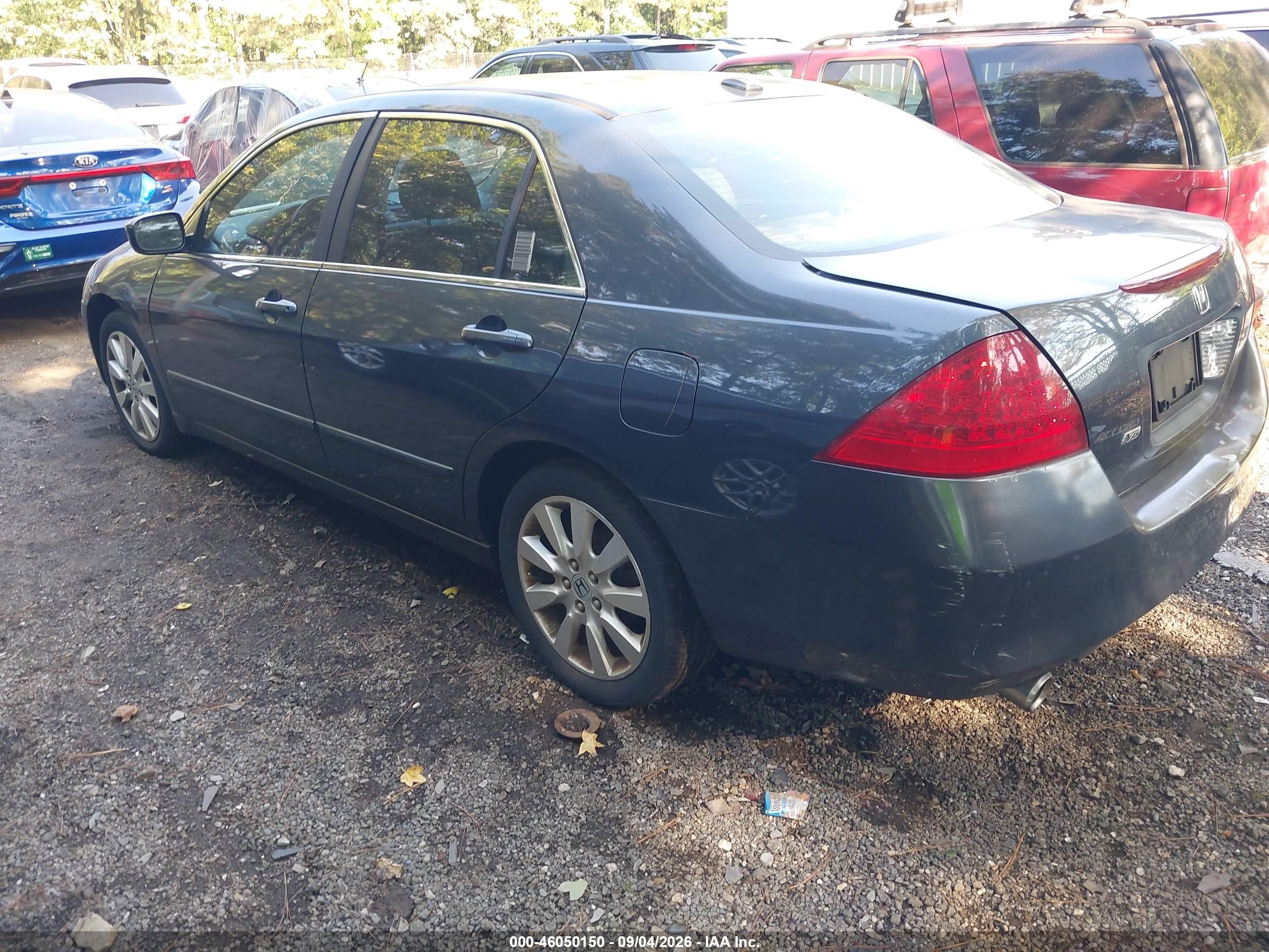 2007 Honda Accord 3.0 Ex Серый vin: 1HGCM66517A075125