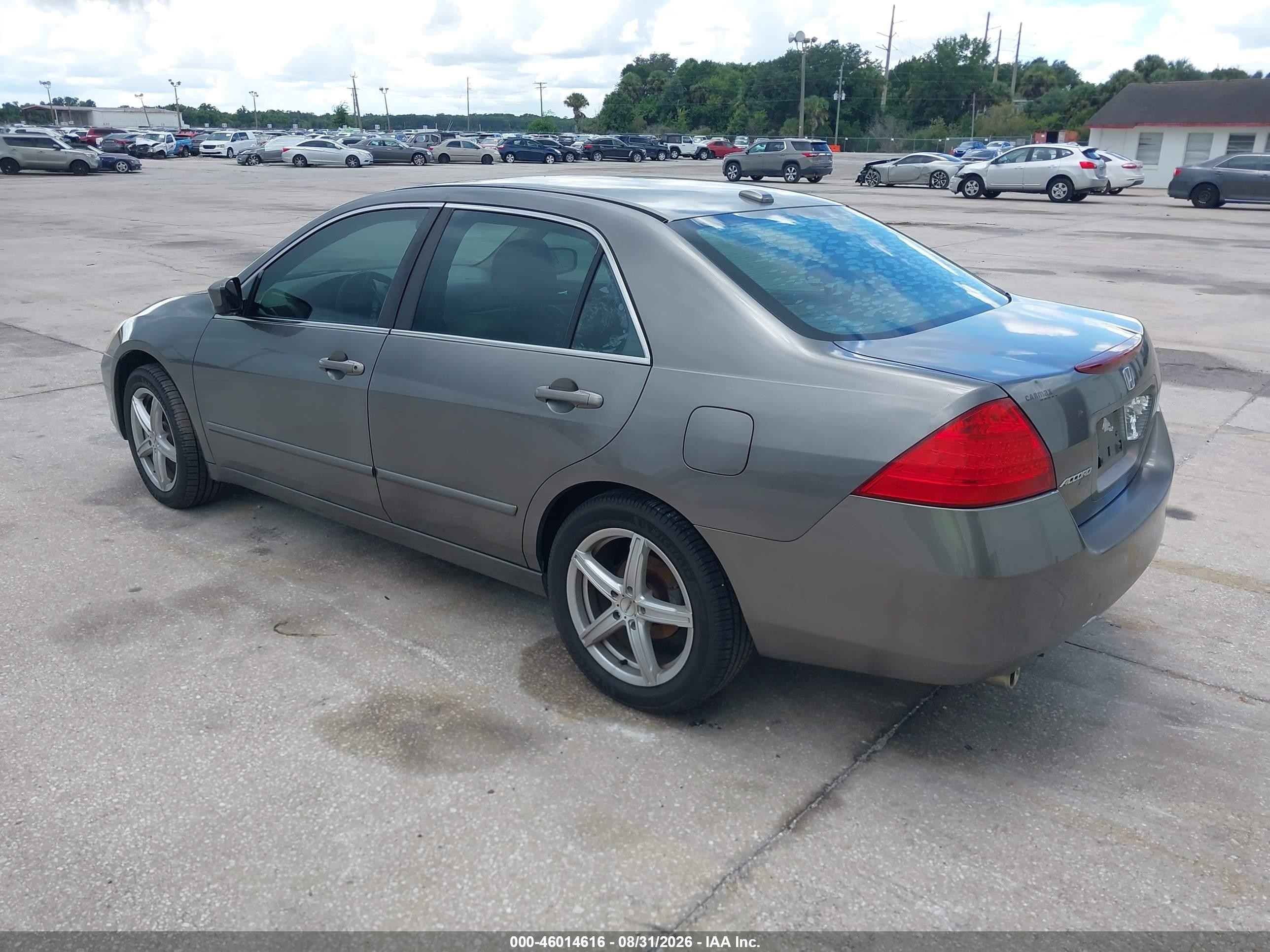 2007 Honda Accord 3.0 Ex Бежевый vin: 1HGCM66517A076484