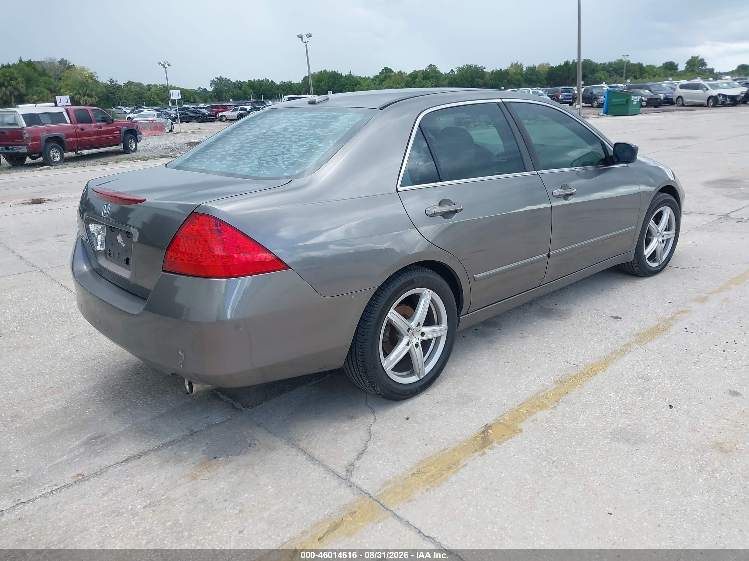 2007 Honda Accord 3.0 Ex Бежевый vin: 1HGCM66517A076484
