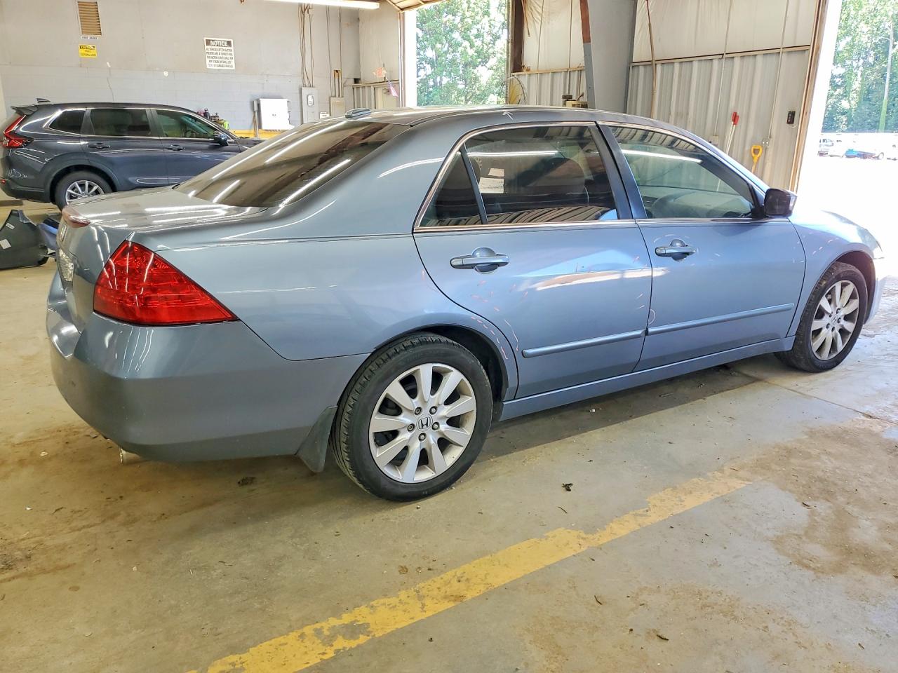 2007 Honda Accord Ex Blue vin: 1HGCM66517A096184