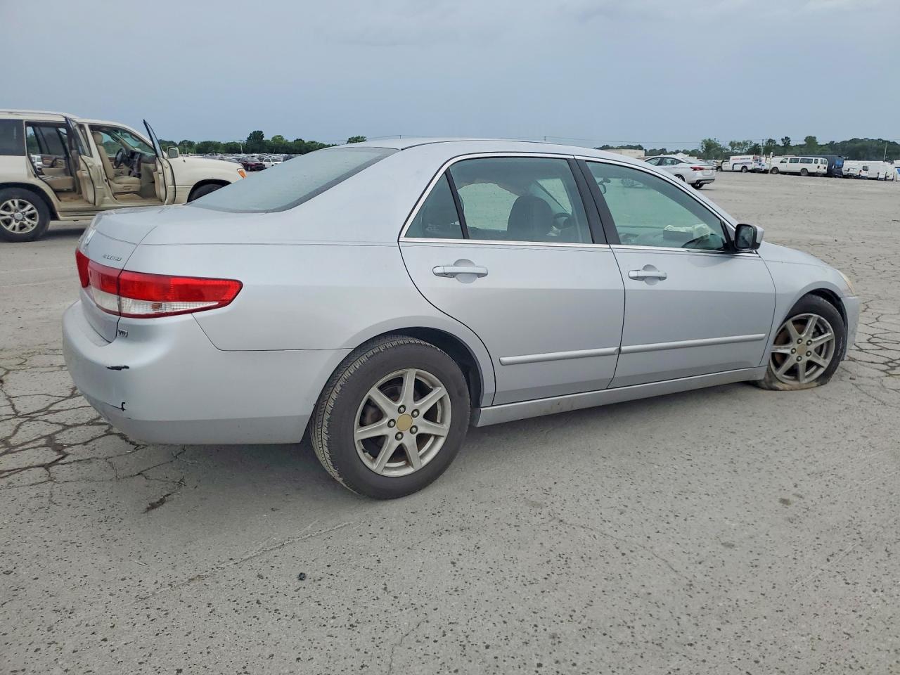 2003 Honda Accord Ex Silver vin: 1HGCM66523A017180