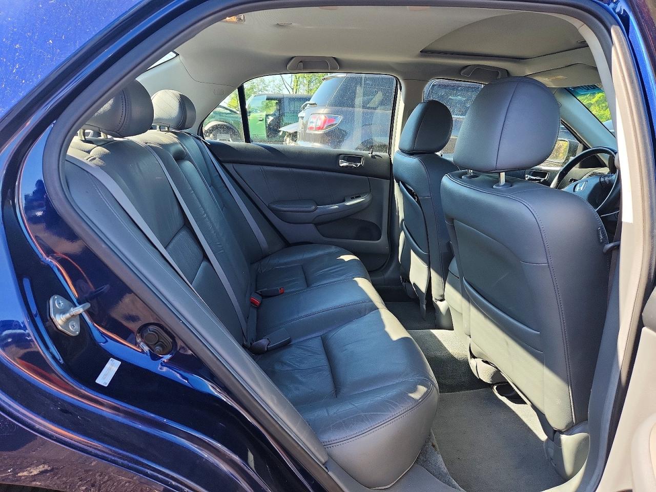 2003 Honda Accord Ex Blue vin: 1HGCM66523A084054
