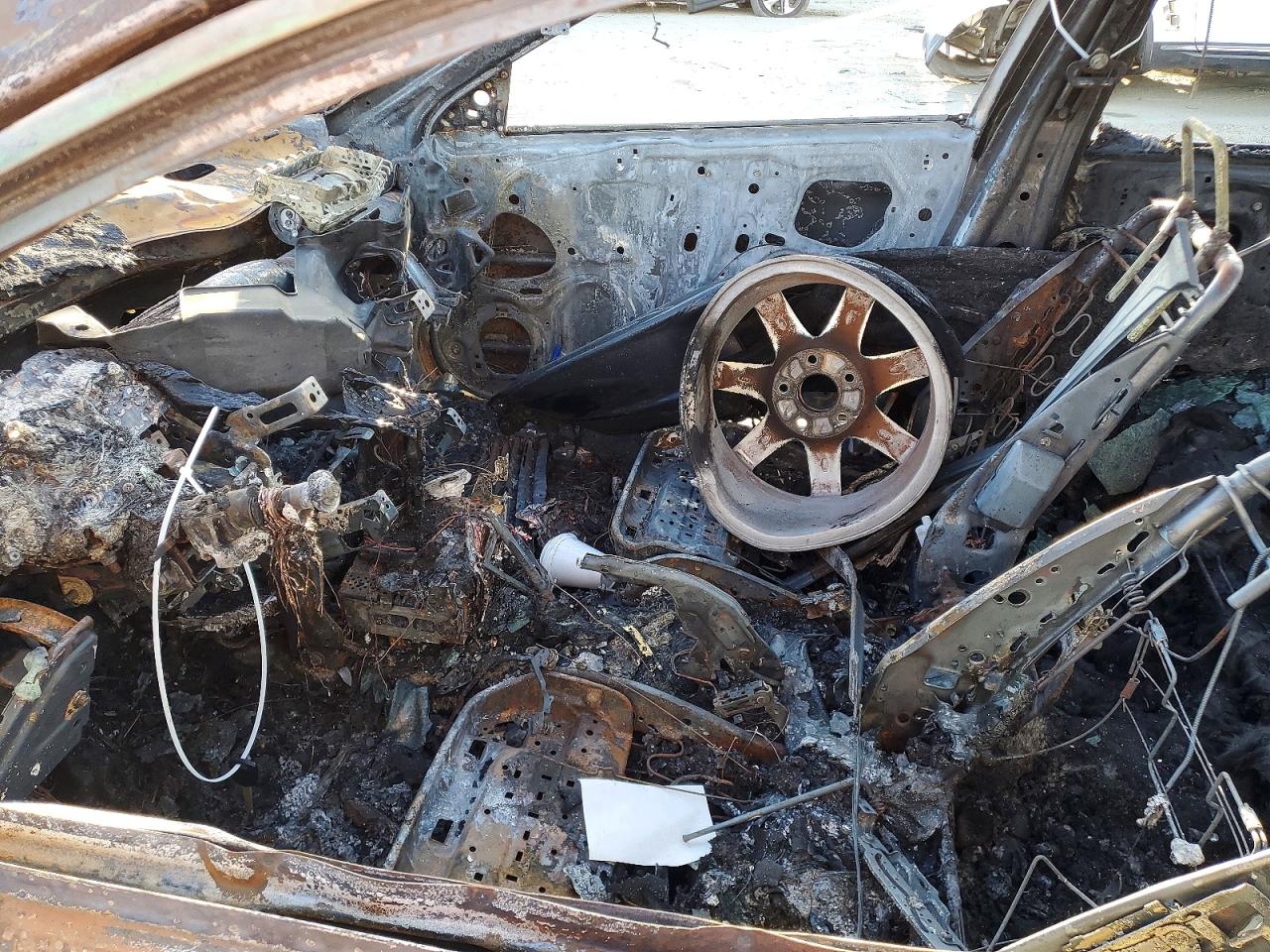 2004 Honda Accord Ex Burn vin: 1HGCM66524A025801