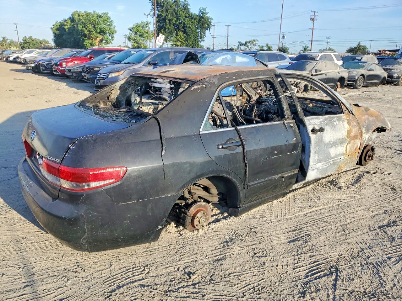 2004 Honda Accord Ex Burn vin: 1HGCM66524A025801