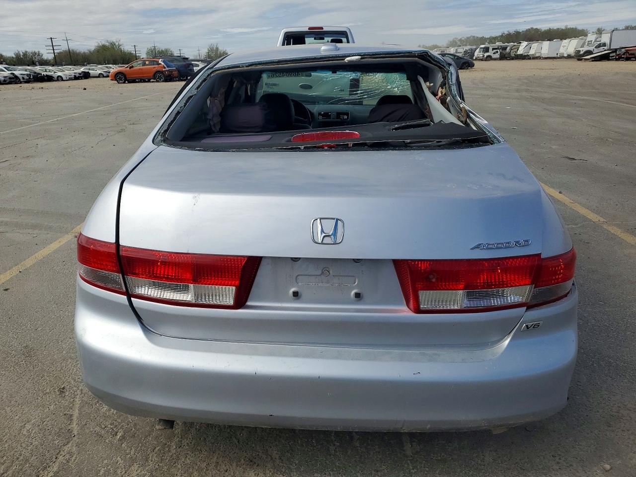 2004 Honda Accord Ex Silver vin: 1HGCM66524A027614