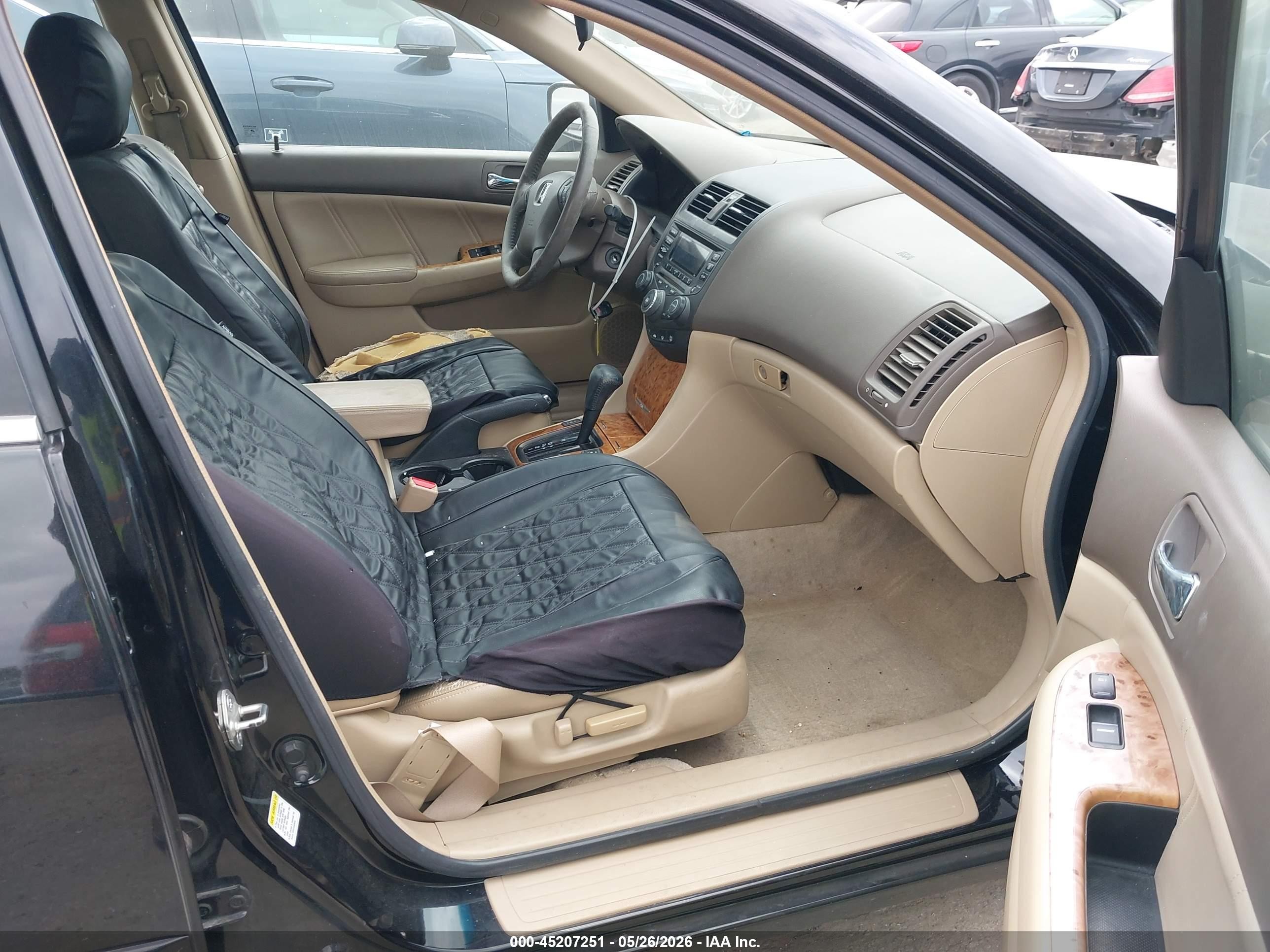 2005 Honda Accord 3.0 Ex Черный vin: 1HGCM66525A006134