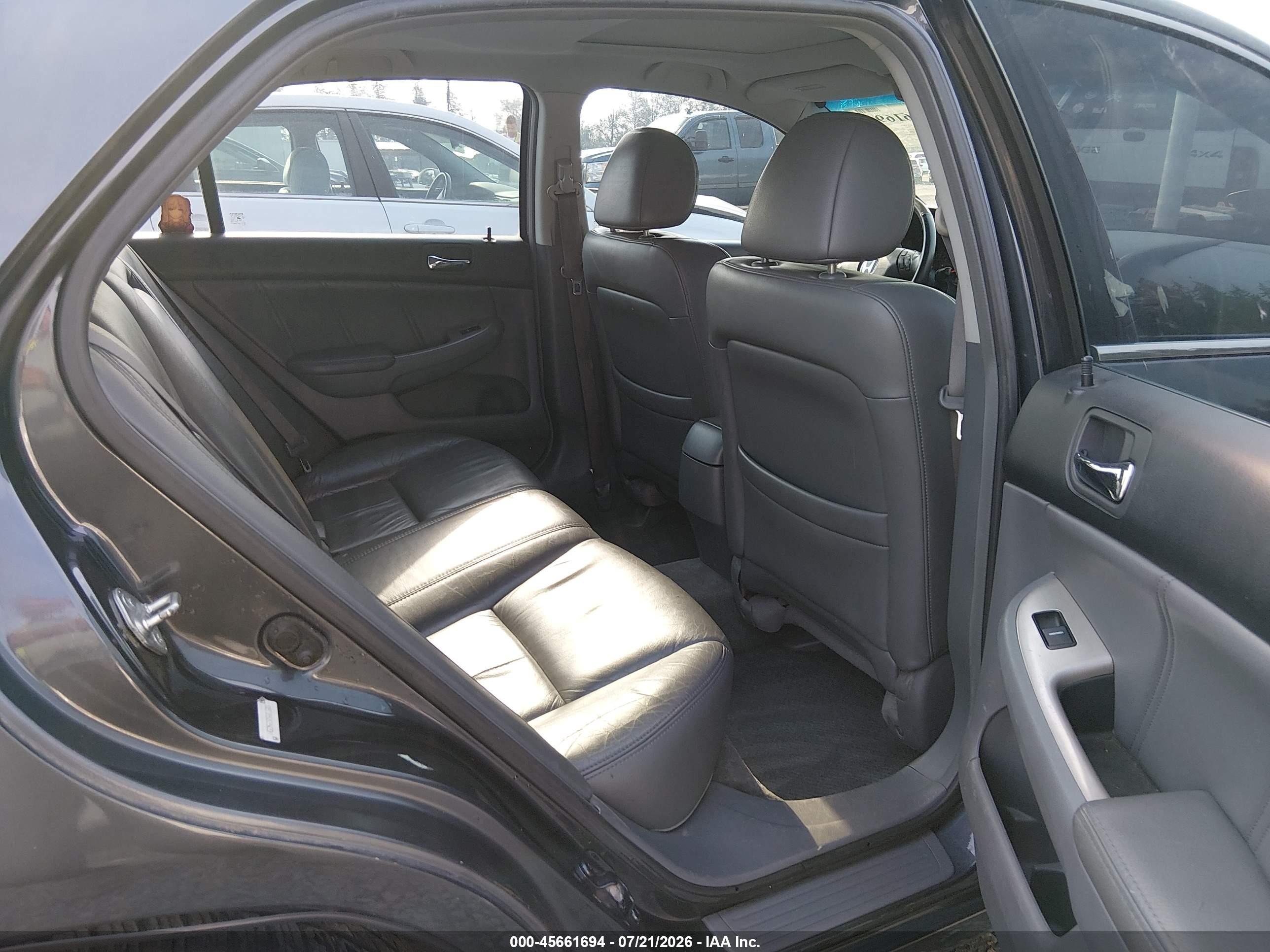 2005 Honda Accord 3.0 Ex Серый vin: 1HGCM66525A011883