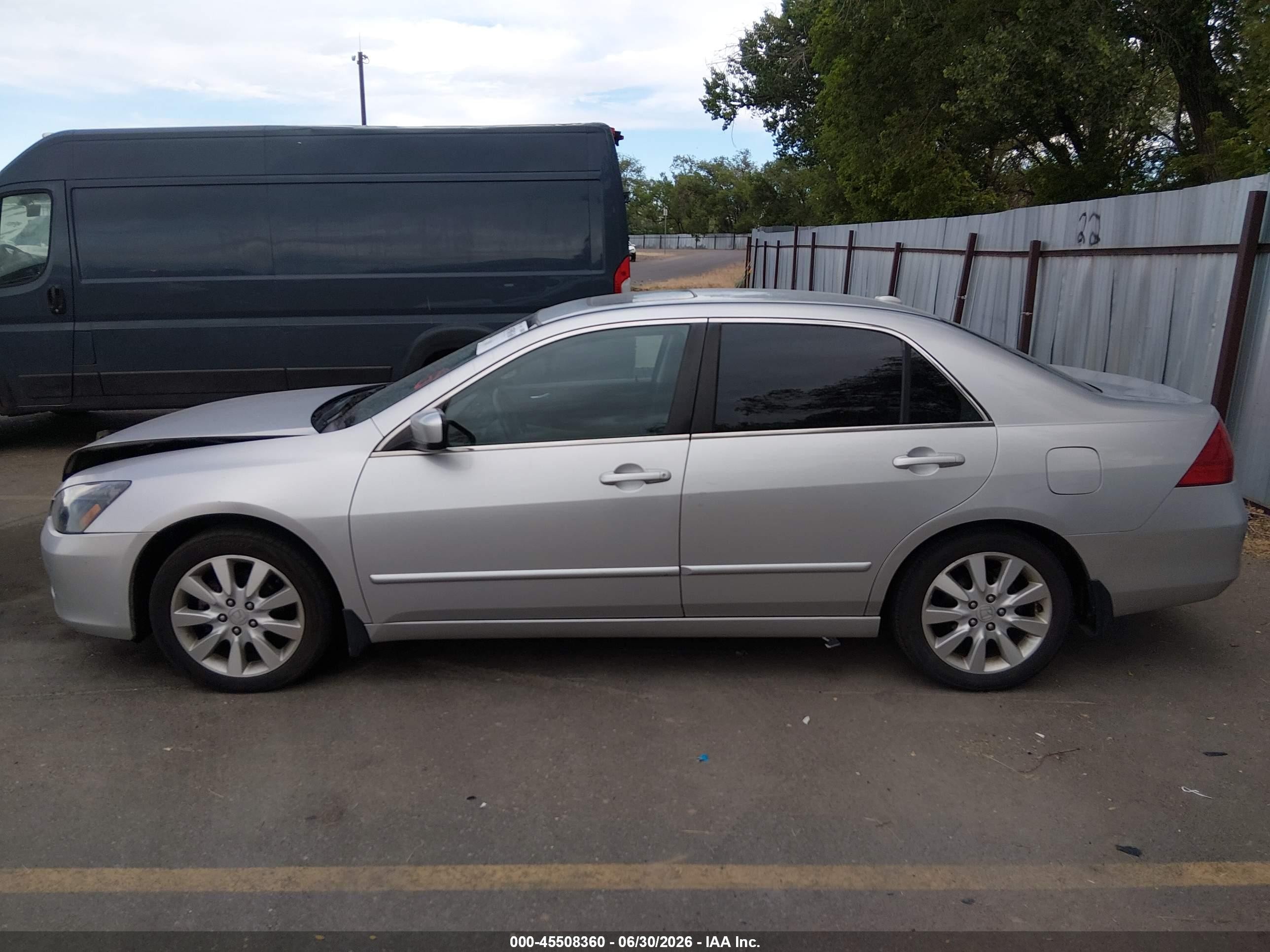 2006 Honda Accord 3.0 Ex Silver vin: 1HGCM66526A036025
