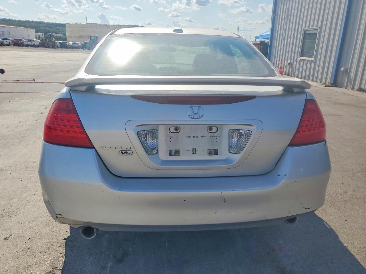 2007 Honda Accord Ex Silver vin: 1HGCM66527A001275
