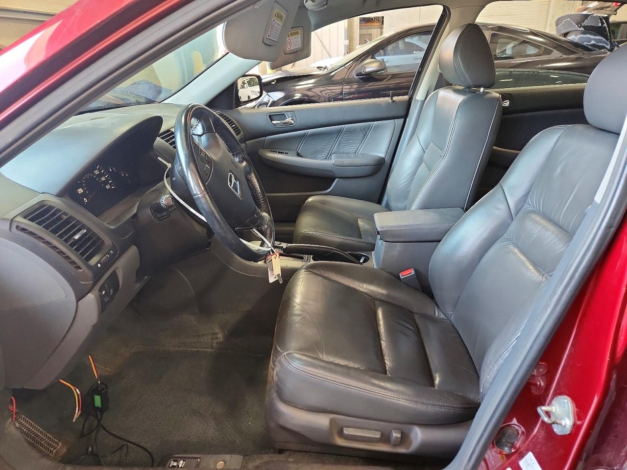 2003 Honda Accord Ex Темно-бордовый vin: 1HGCM66533A003031