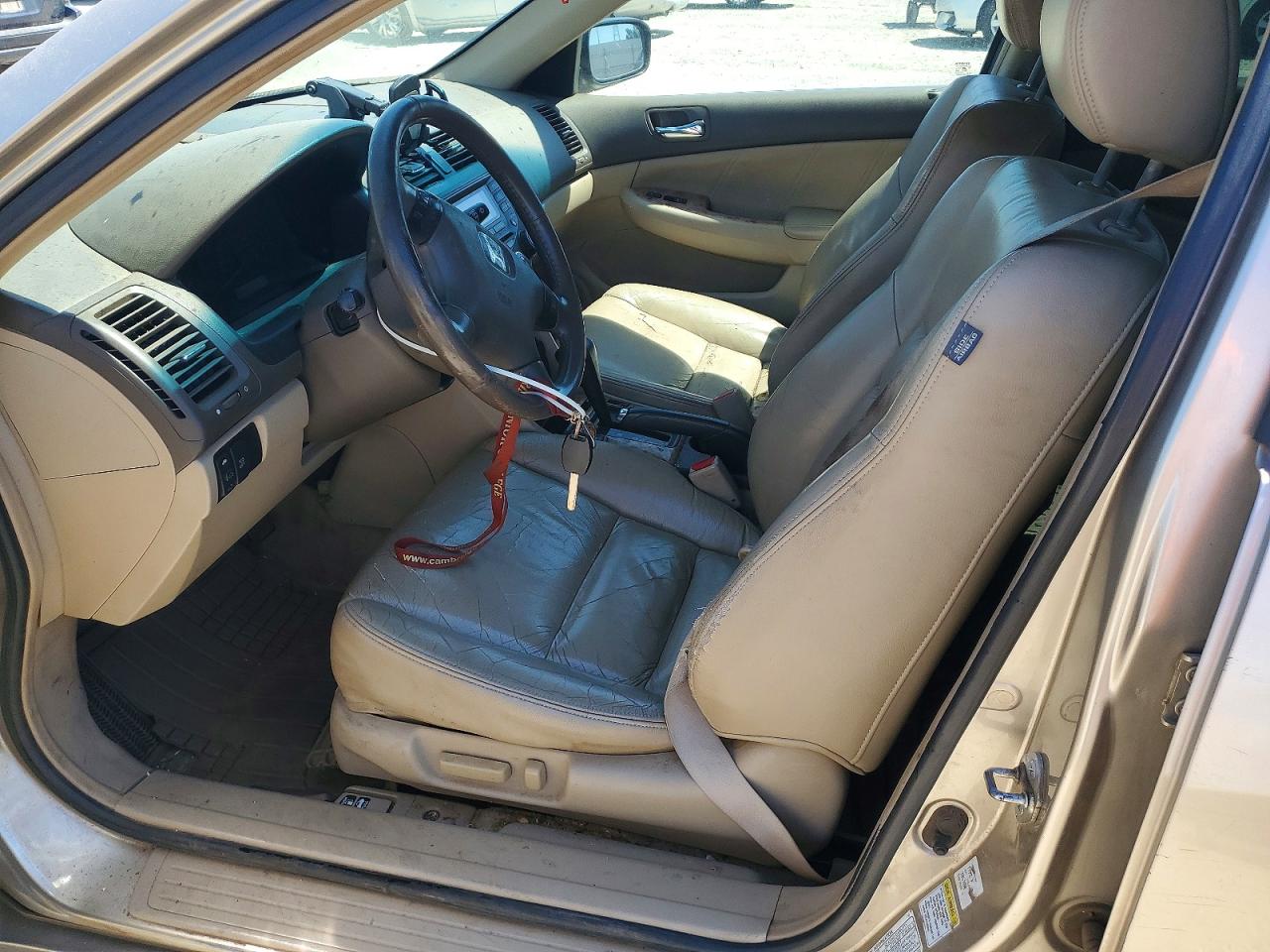 2003 Honda Accord 4d Ex Tan vin: 1HGCM66533A012425
