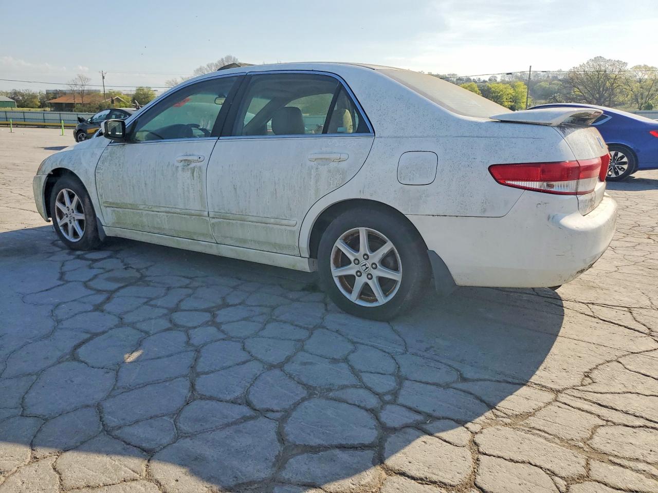2003 Honda Accord Ex White vin: 1HGCM66533A018967