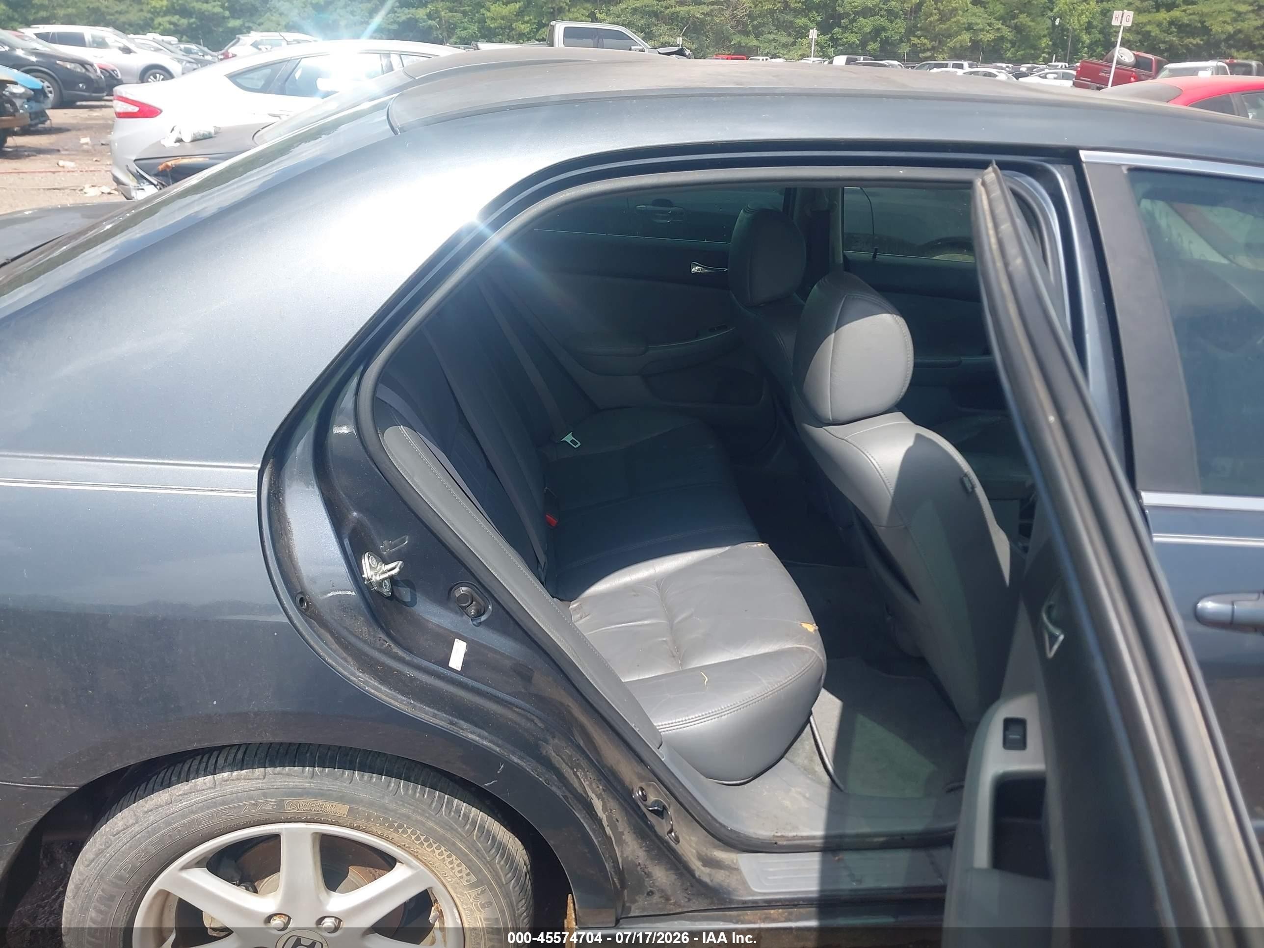 2003 Honda Accord 3.0 Ex Синий vin: 1HGCM66533A050415