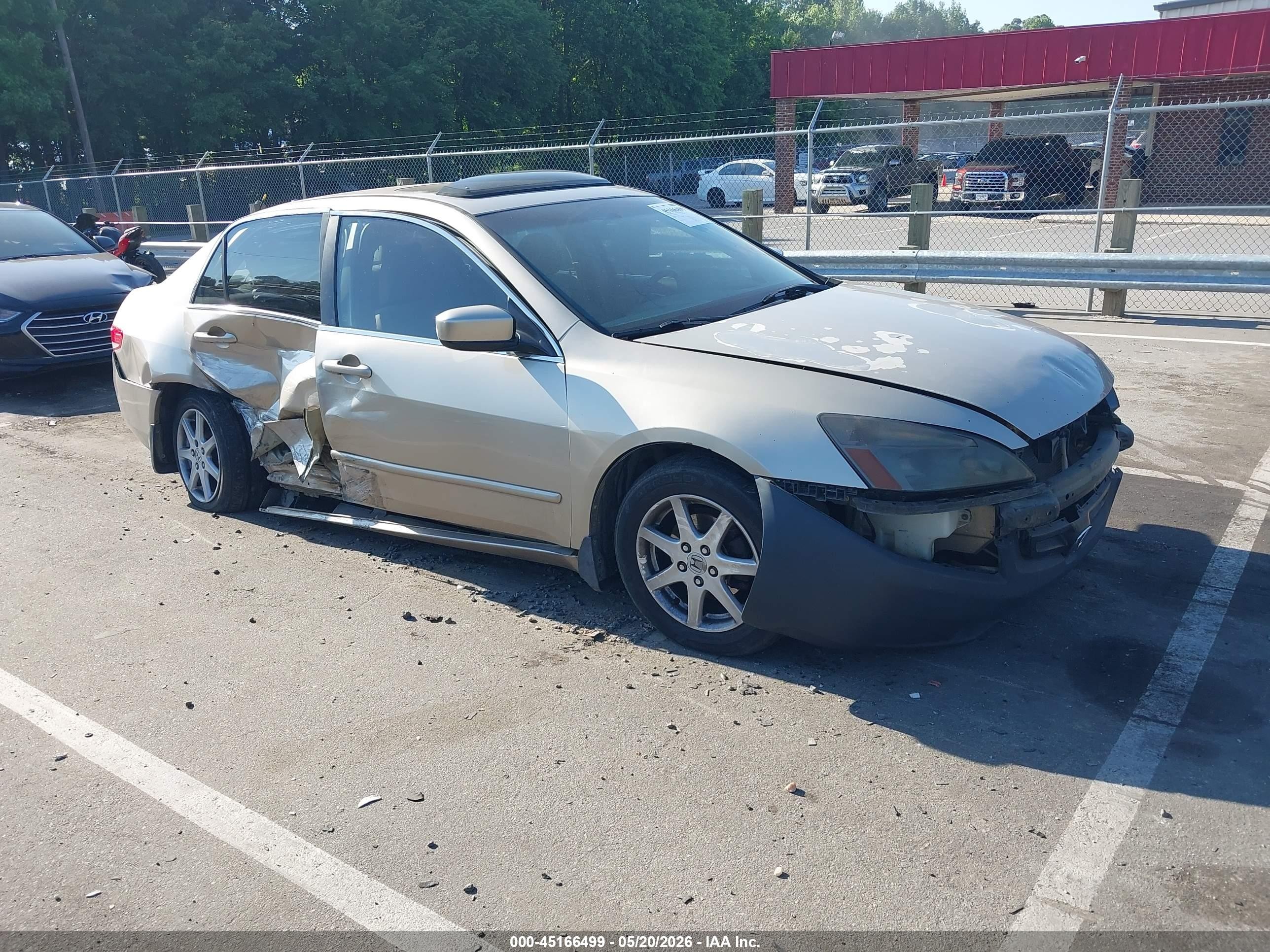 1HGCM66533A058577